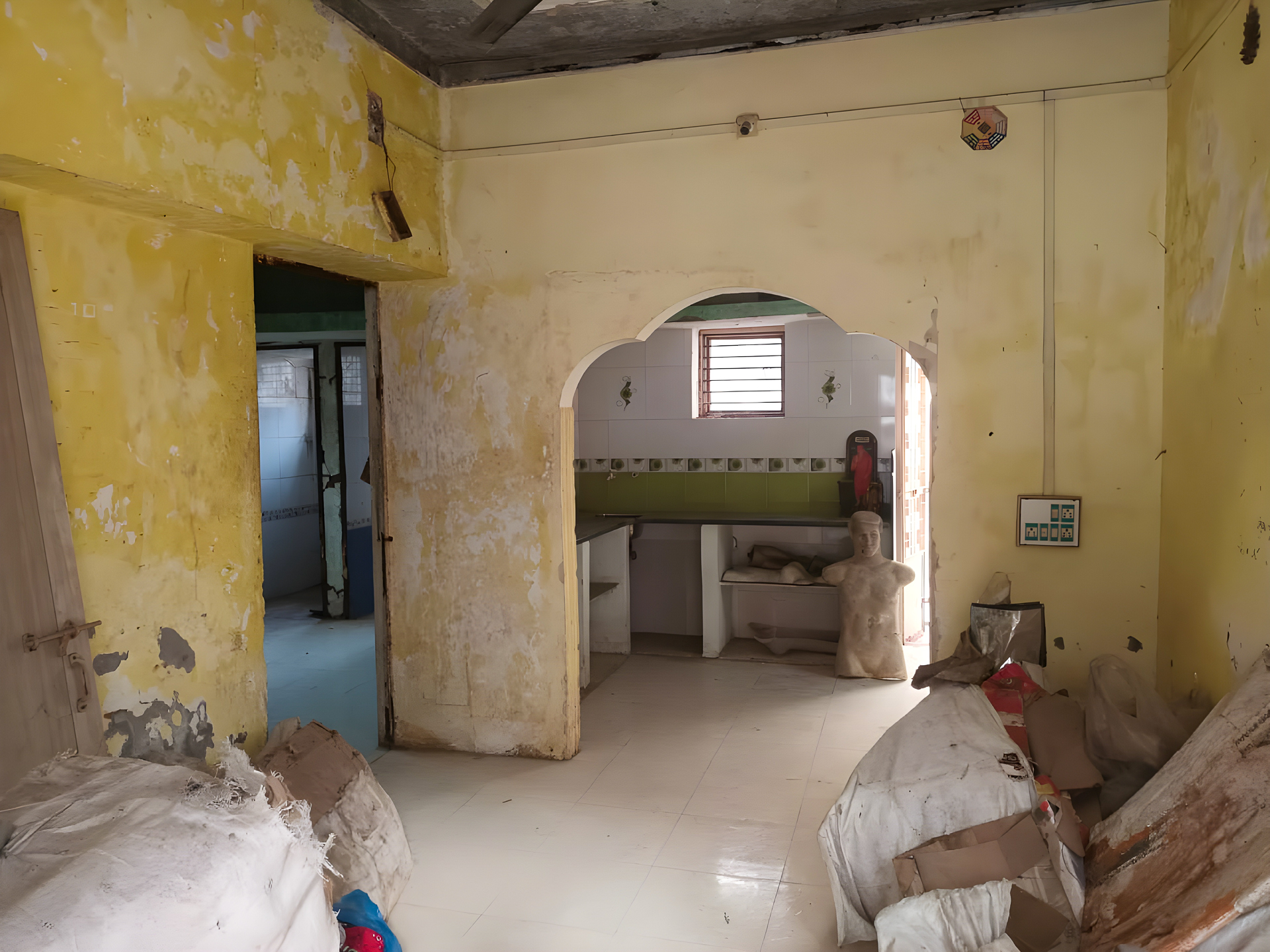 515 square feet Flat for sale in KOTYARK NAGAR CO OP HOUSING SOCIETY, NR. - SHASTRI BAUG ROAD, KASBA, VADODARA Vadodara — photo 16