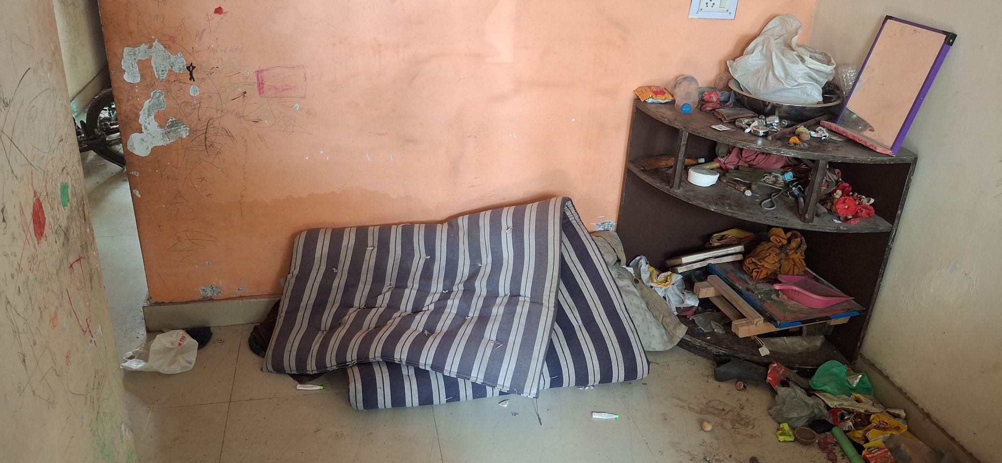 282 square feet Individual House for sale in SAINATH PARK SOCIETY, NEAR TO ROAD Vadodara — photo 13