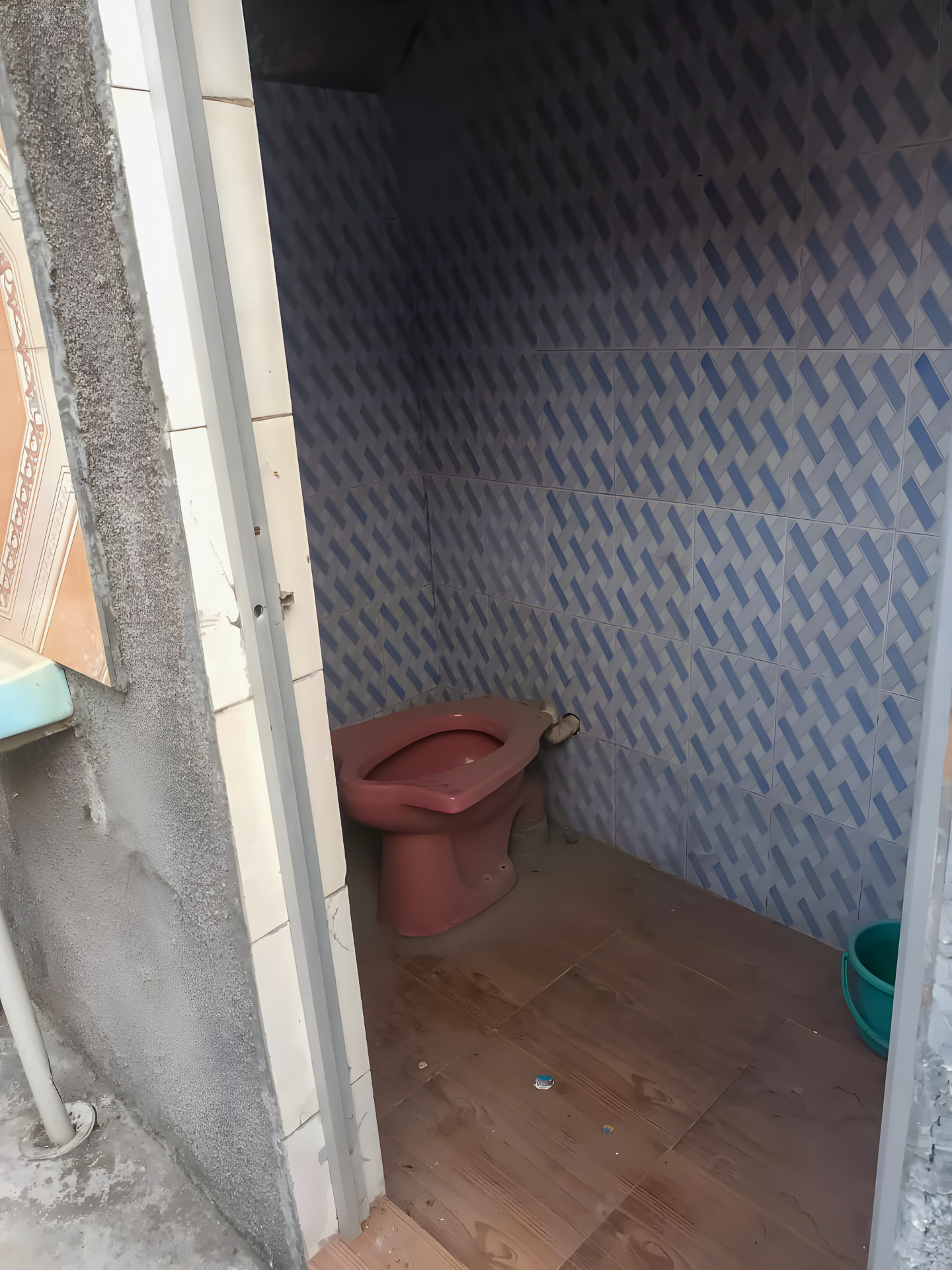 515 square feet Flat for sale in KOTYARK NAGAR CO OP HOUSING SOCIETY, NR. - SHASTRI BAUG ROAD, KASBA, VADODARA Vadodara — photo 6