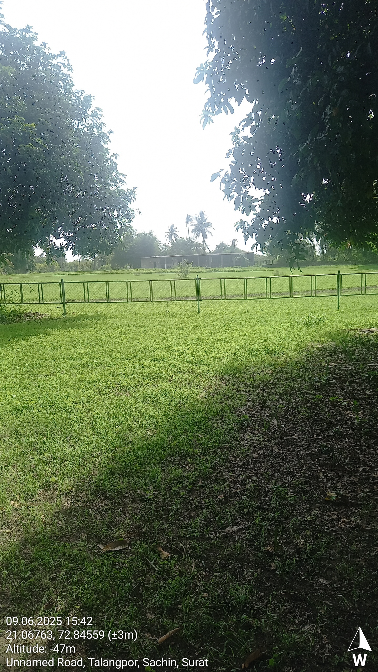 6859 square meter Plot for sale in NOT APPLICABLE, TALANGPORE VILLAGE , DISTRICT SURAT Surat — photo 1