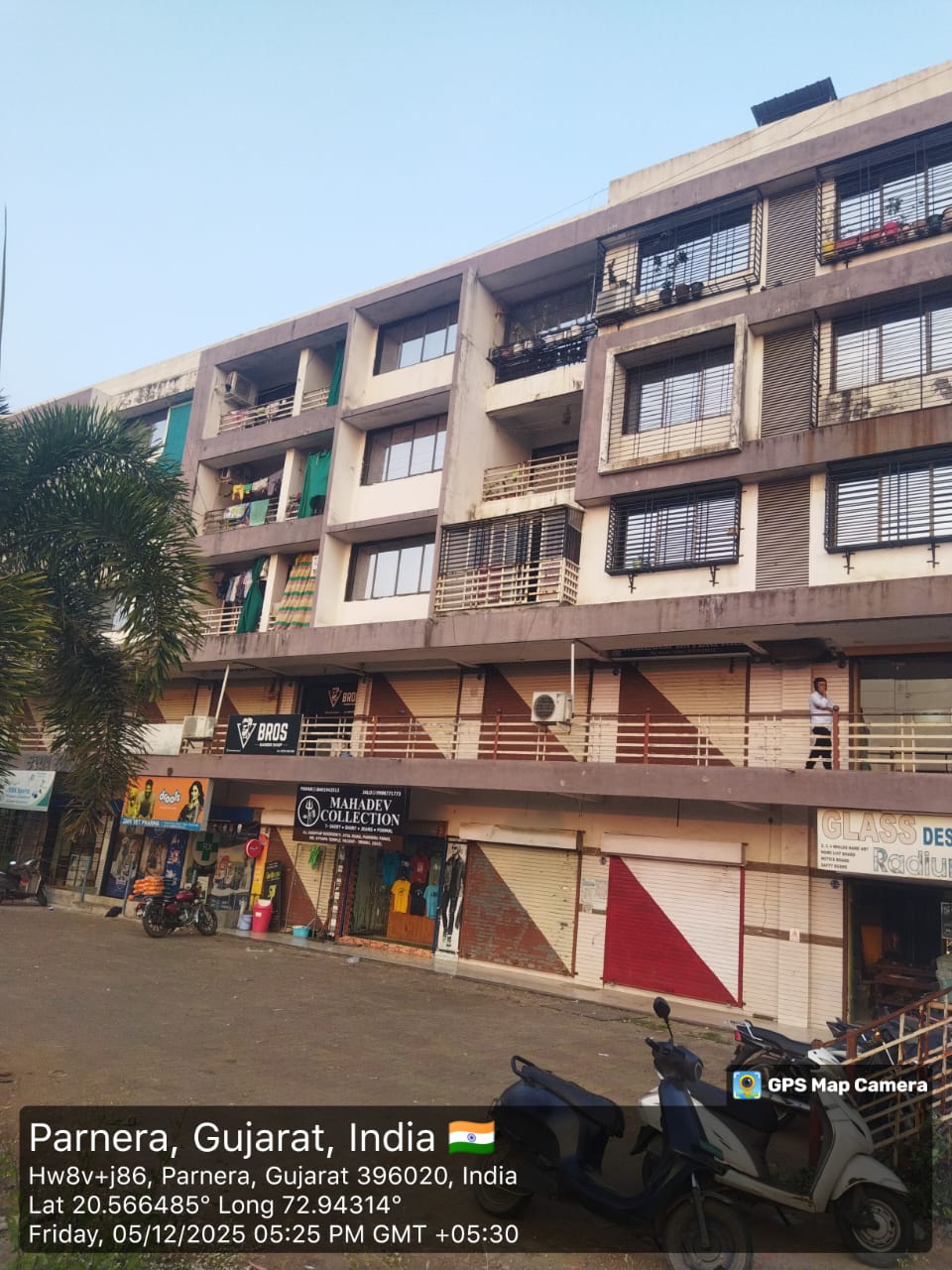 806 square feet Flat for sale in Pardi Parnera — photo 3