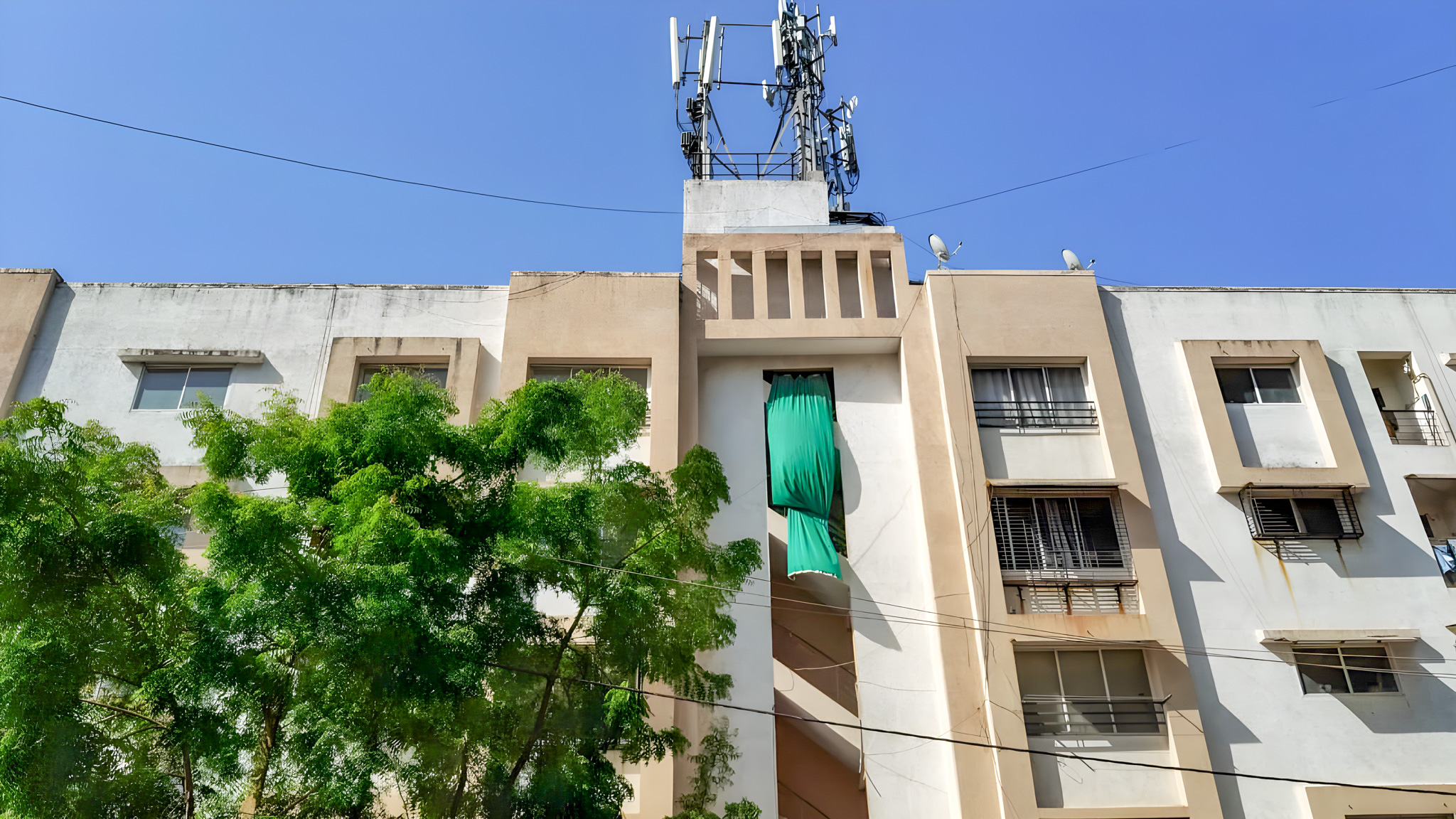 1176 square feet Flat for sale in Ichchhapor — photo 4