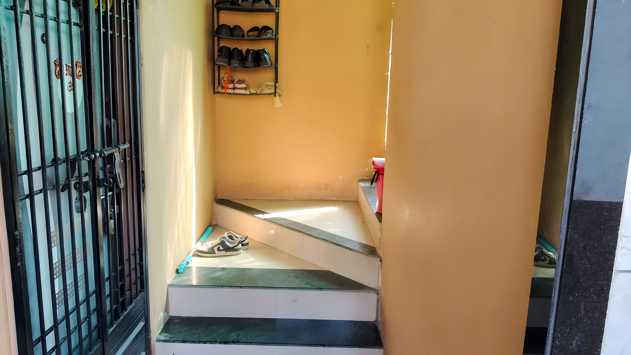 1176 square feet Flat for sale in Ichchhapor — photo 7