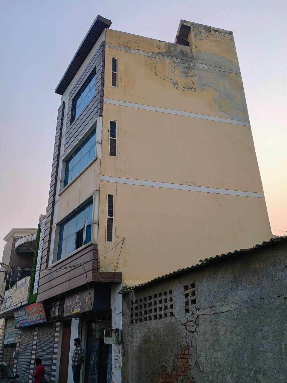 Shops for sale in Amritsar — photo 4