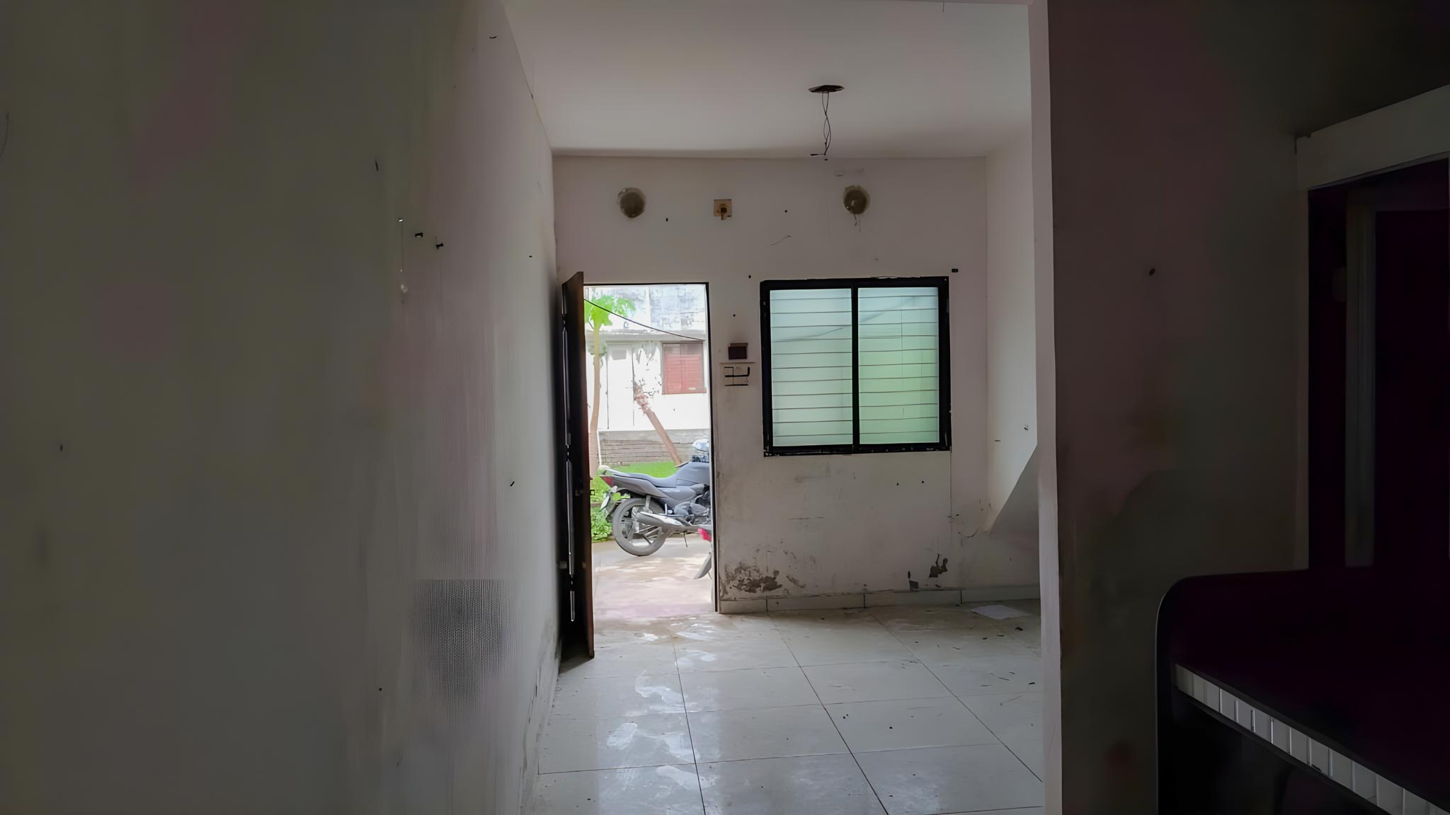 40.18 square meter Individual House for sale in Sayan — photo 6
