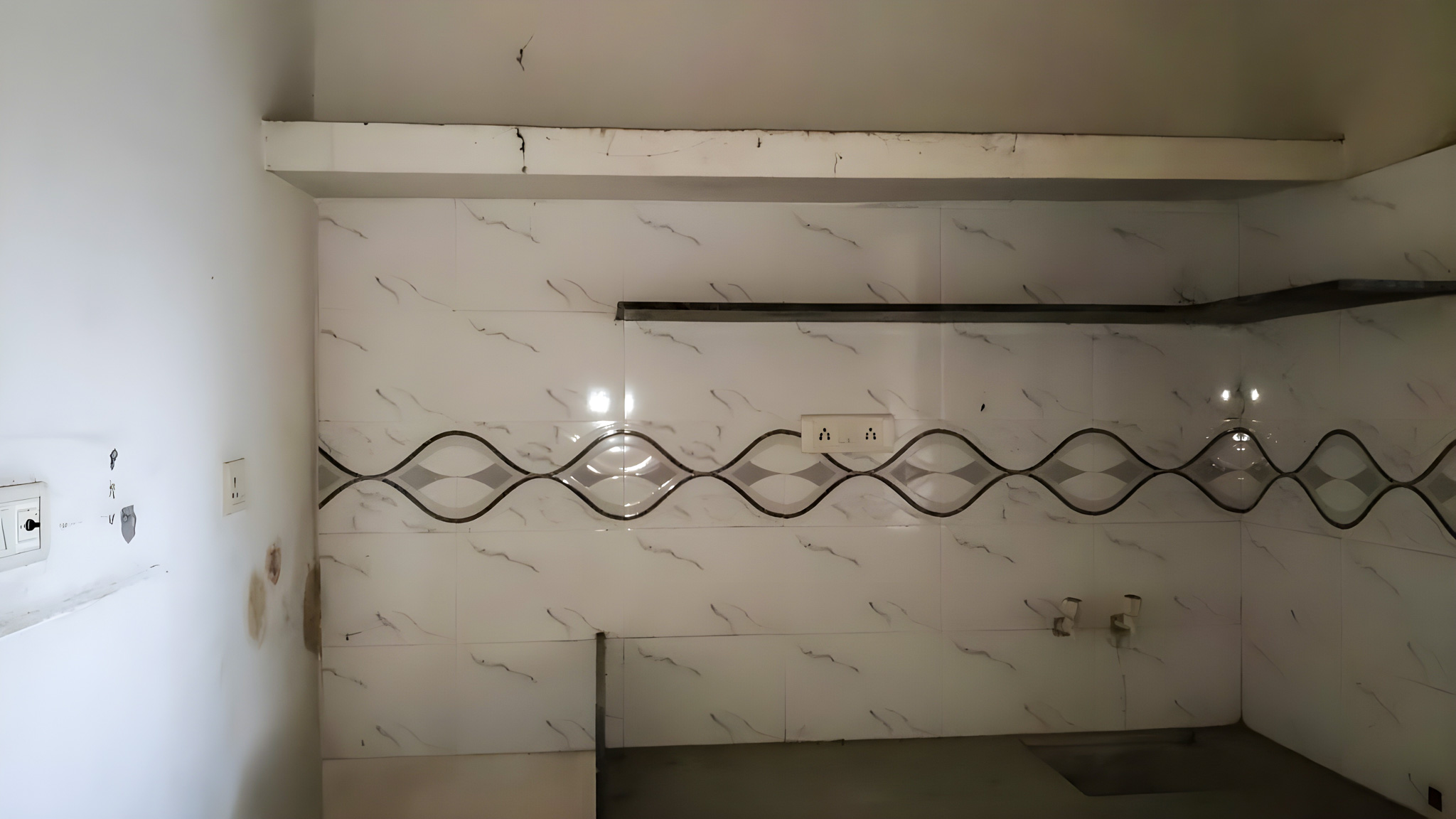 90.59 square meter Individual House for sale in Surat — photo 2