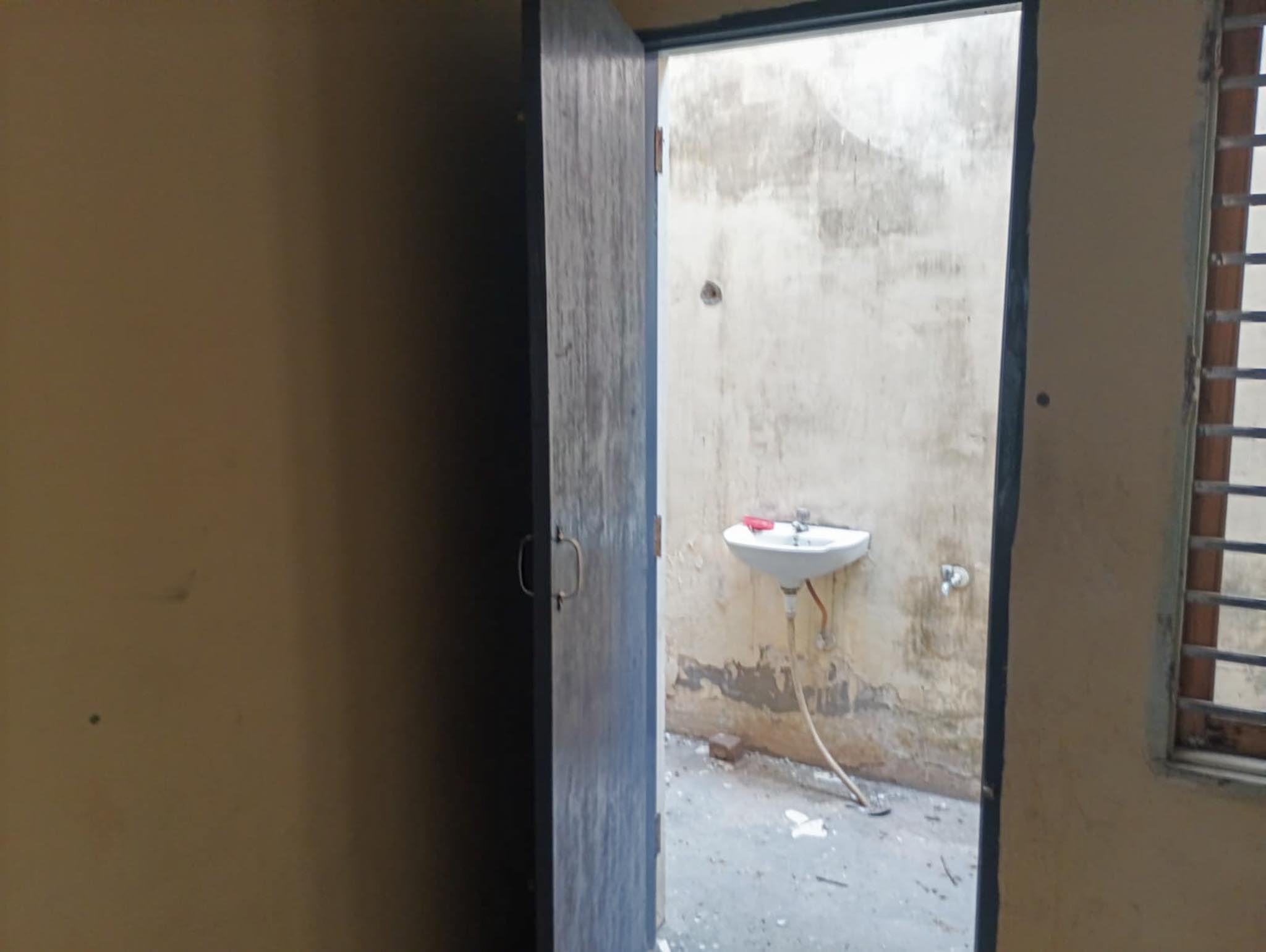 97.5 square yard Individual House for sale in Baljeet Colony Patiala — photo 11