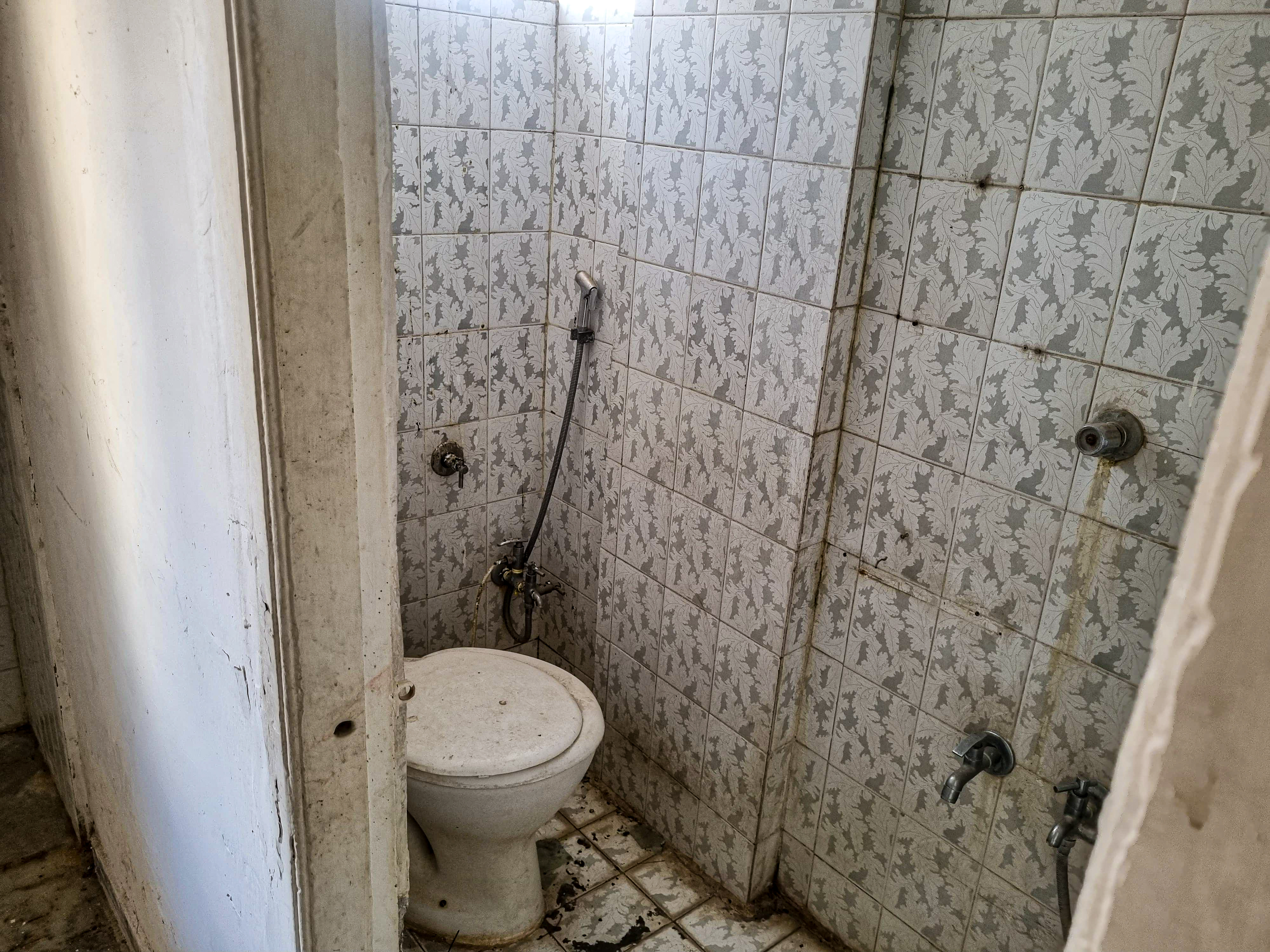 Flat for sale in Laxmiwadi Rajkot — photo 13