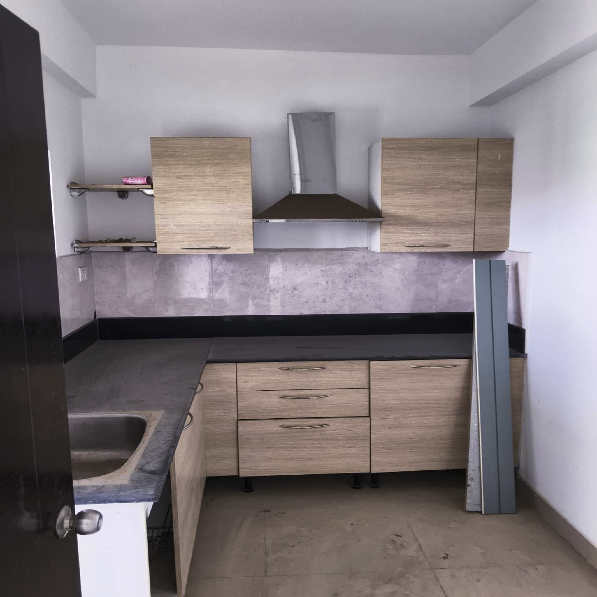 3 BHK Flat for sale in VILLAGE, PHOENIX, TIRUPORUR Alathur — photo 13
