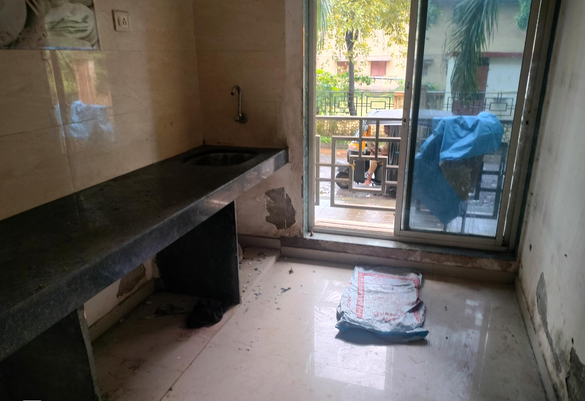 32.18 square meter Flat for sale in Khapoli — photo 10