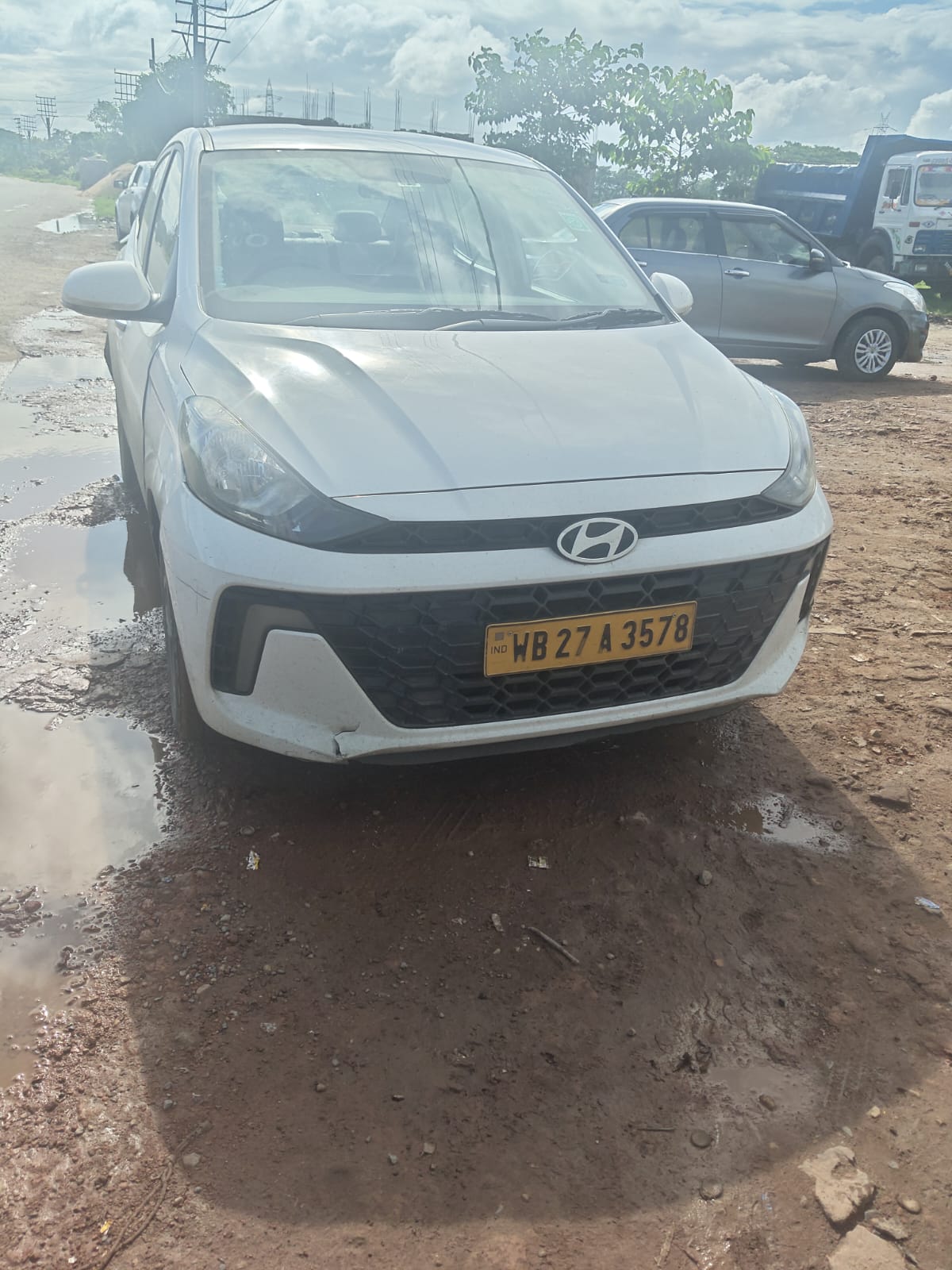 2025 Hyundai Aura E 1.2 Petrol MT Sedan 1 years for sale in BENGAL PARKING Koyra — photo 3