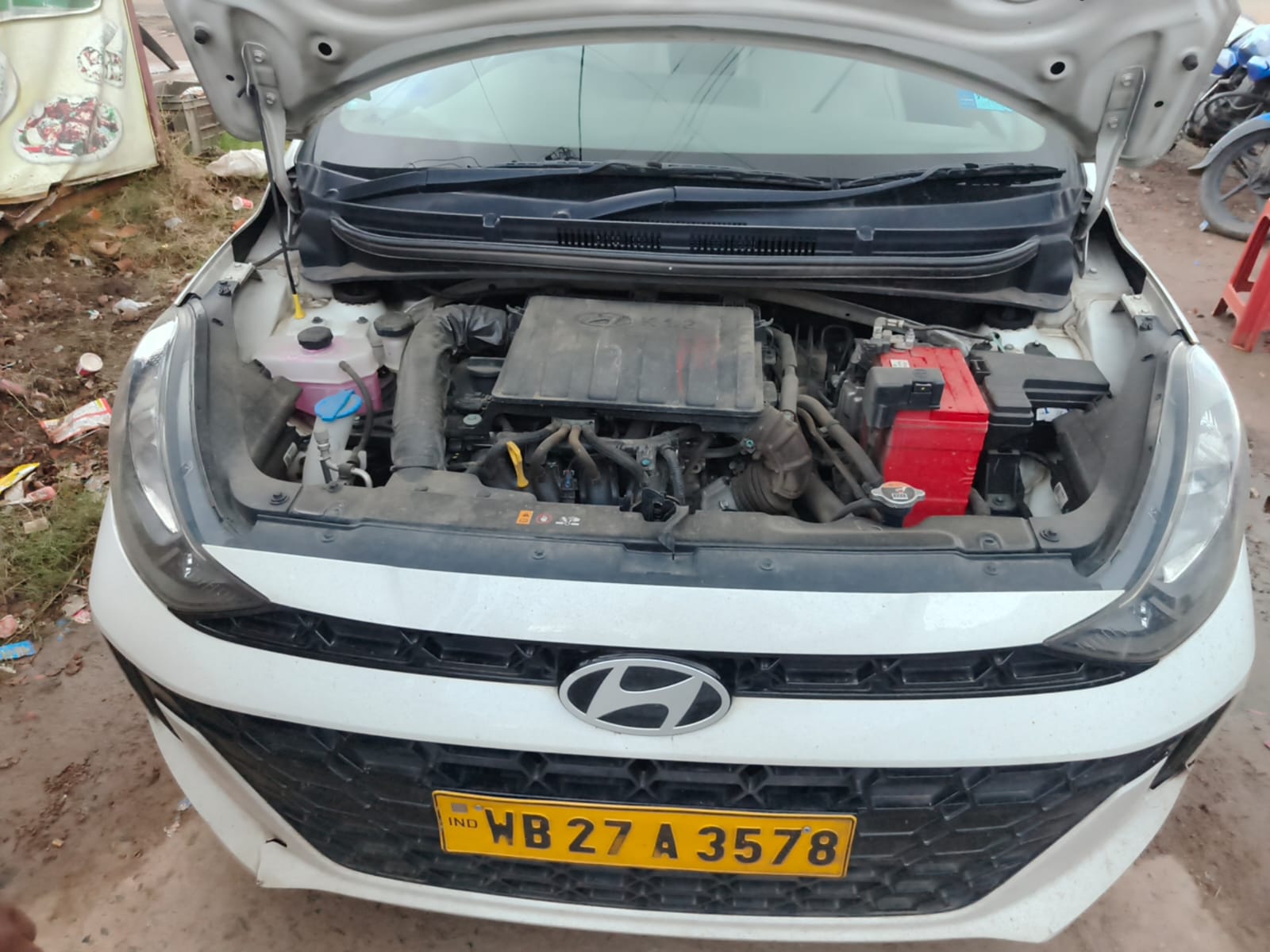 2025 Hyundai Aura E 1.2 Petrol MT Sedan 1 years for sale in BENGAL PARKING Koyra — photo 6