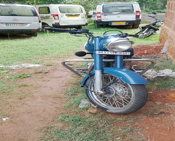 VEHICLE for sale in Somvarpet — photo 1