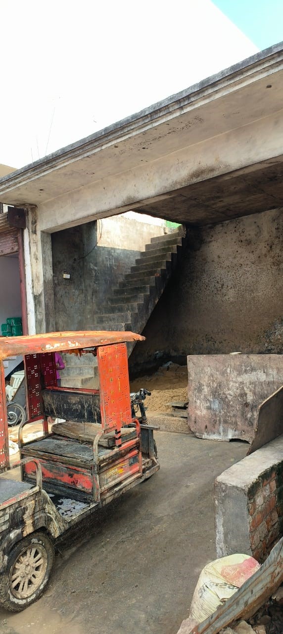 27.88 square meter Individual House for sale in Bulandshahr