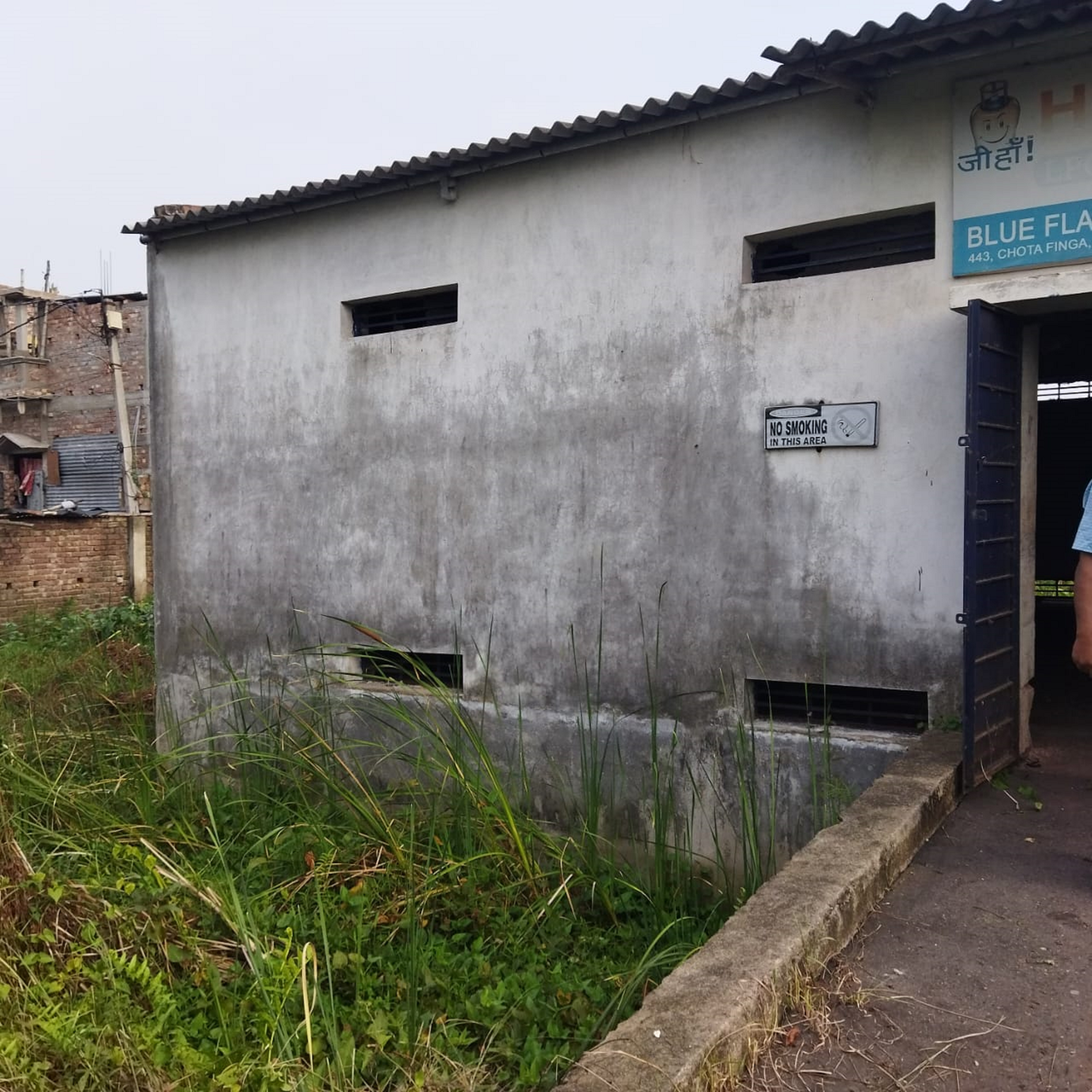 Godowns for sale in Near Nazrul Sporting Club Kolkata — photo 1
