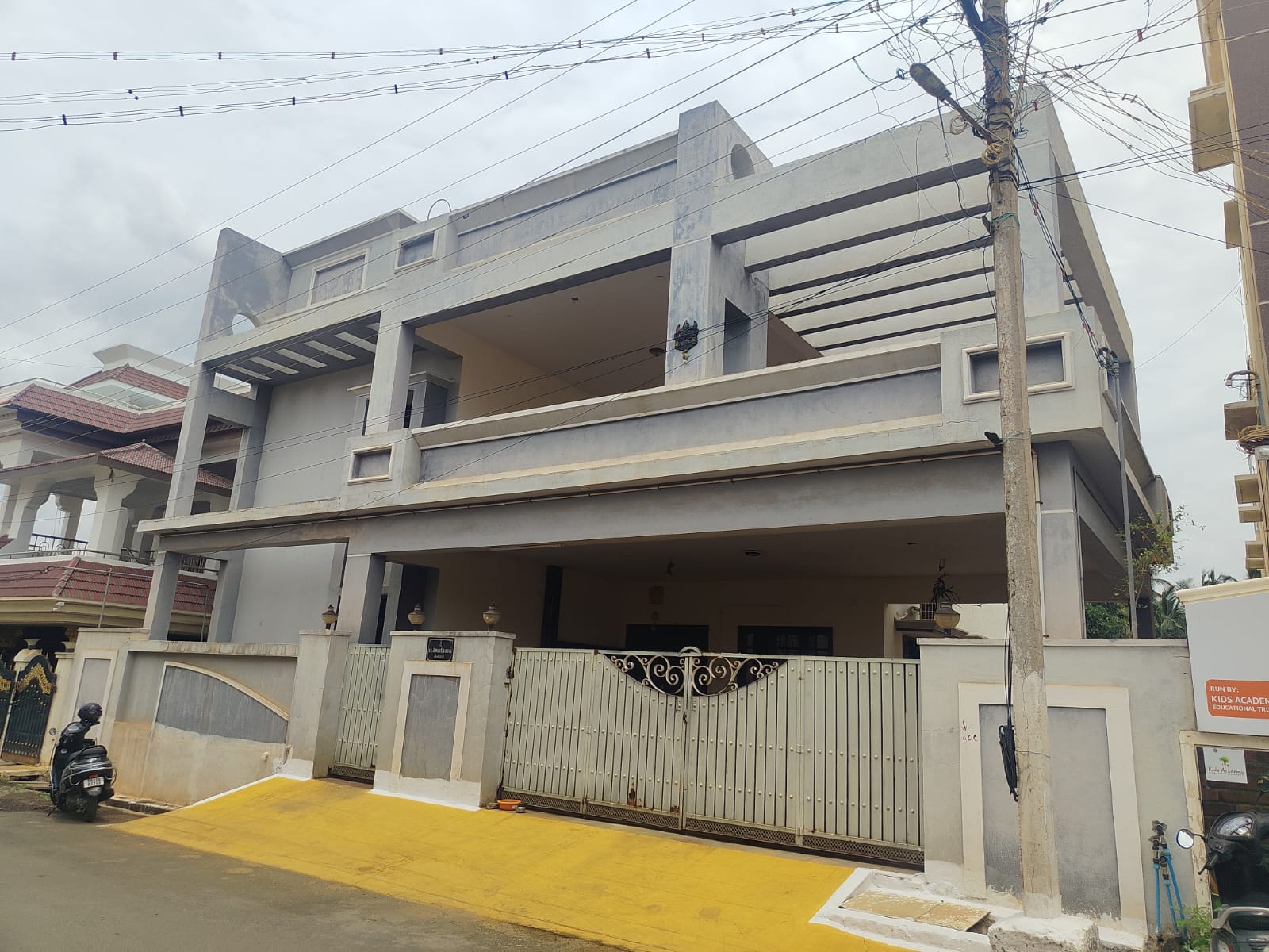4510 square feet Individual House for sale in Velampalayam Tiruppur — photo 1