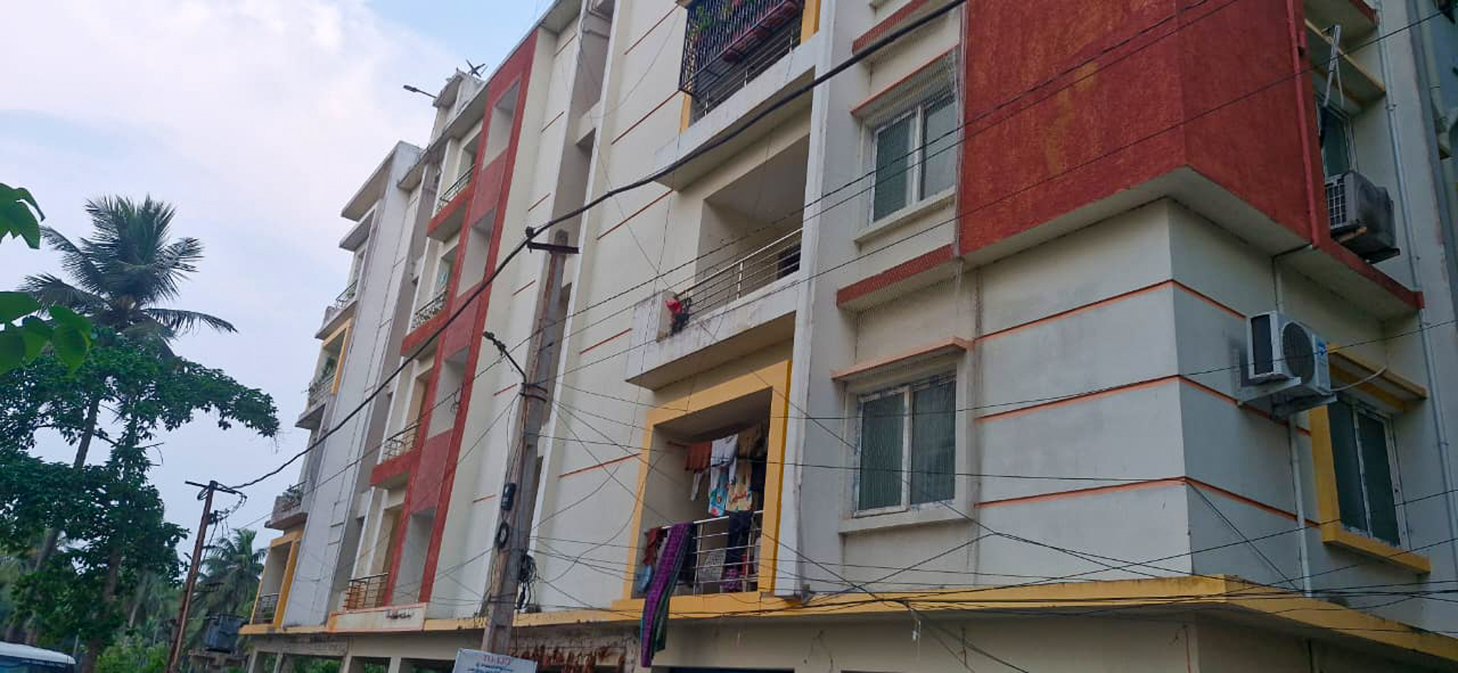 2 BHK Flat for sale in DATTATREYA ENCLAVE, THATIPAKA Thatipaka — photo 1