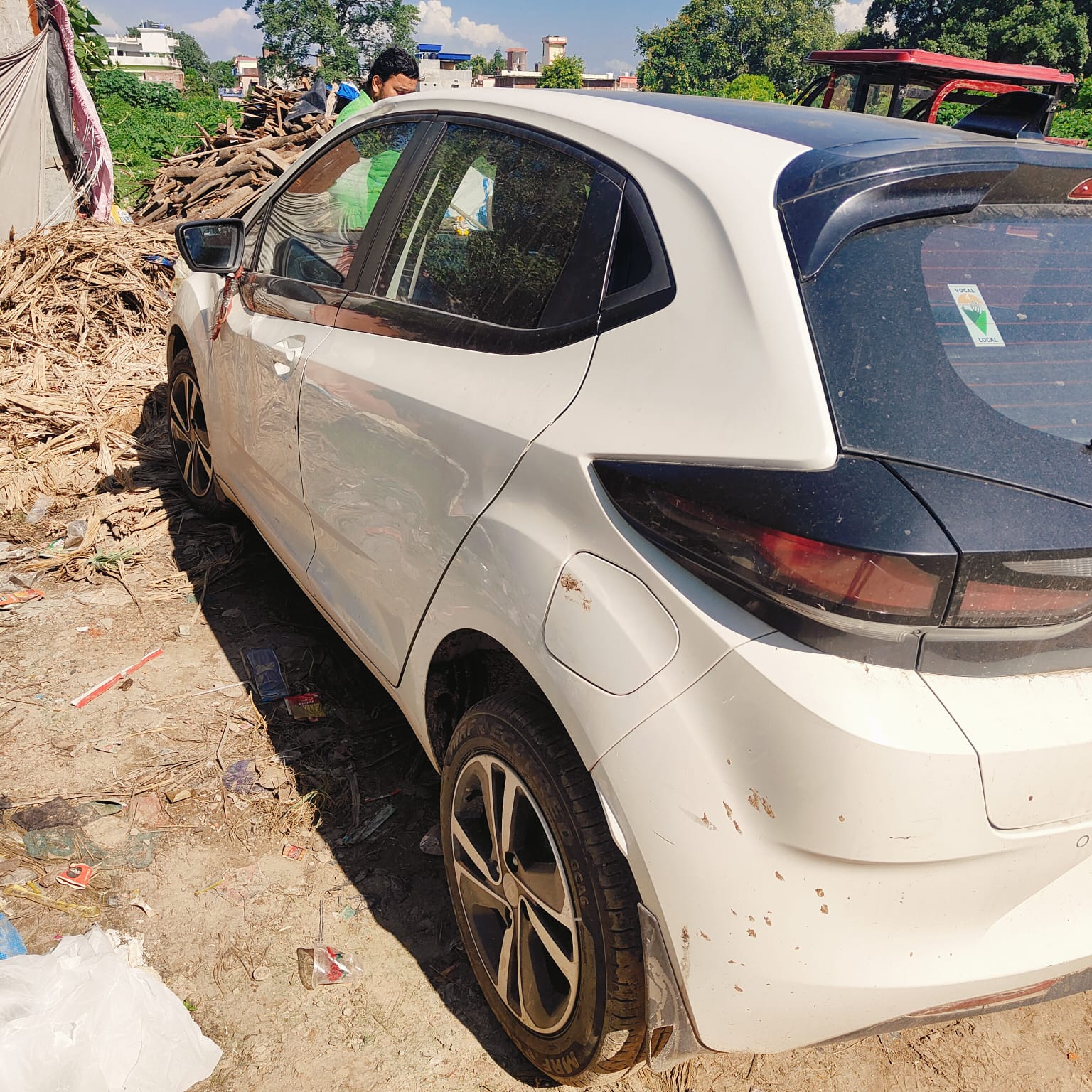 CAR TATA ALTROZ XZ+ UP32PZ1758 for sale in Anandnagar — photo 3