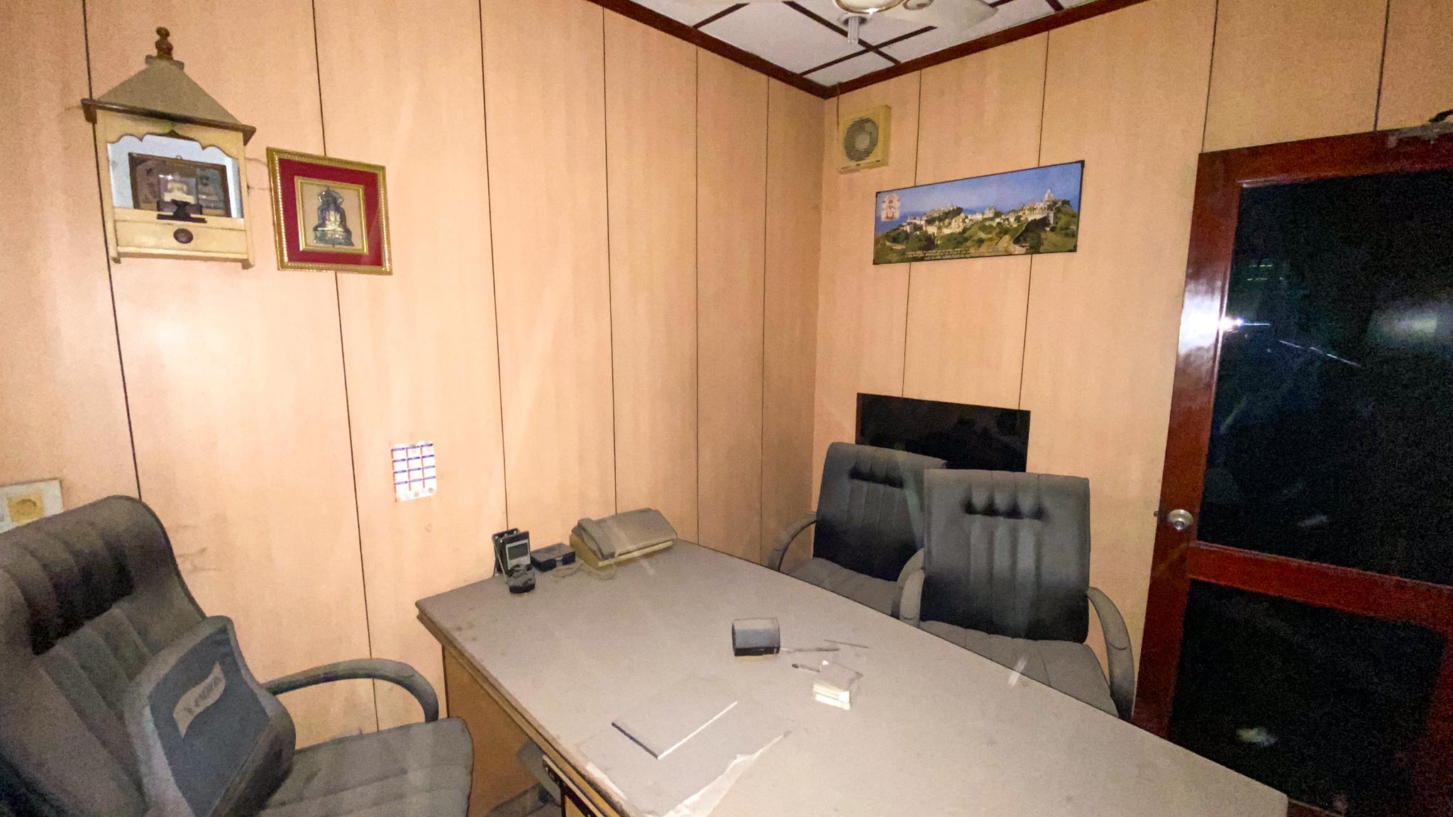 2 BHK Shops for sale in JK PETROCHEMICALS, Mansarovar Garden New Delhi — photo 10
