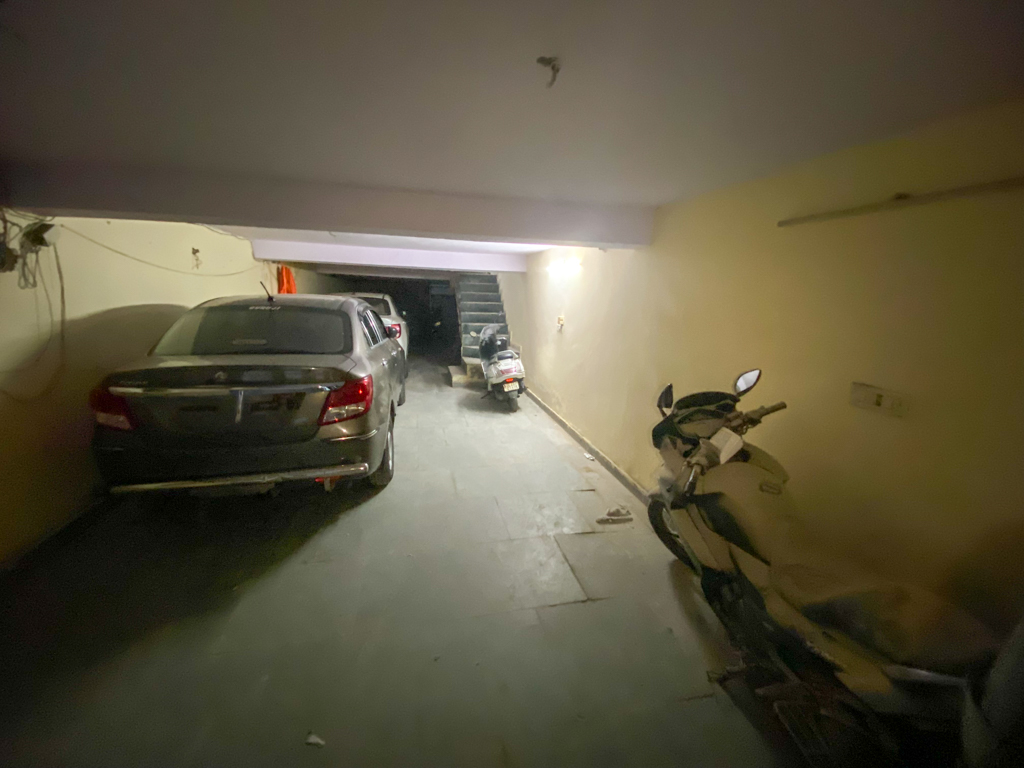 Flat for sale in New Delhi — photo 3