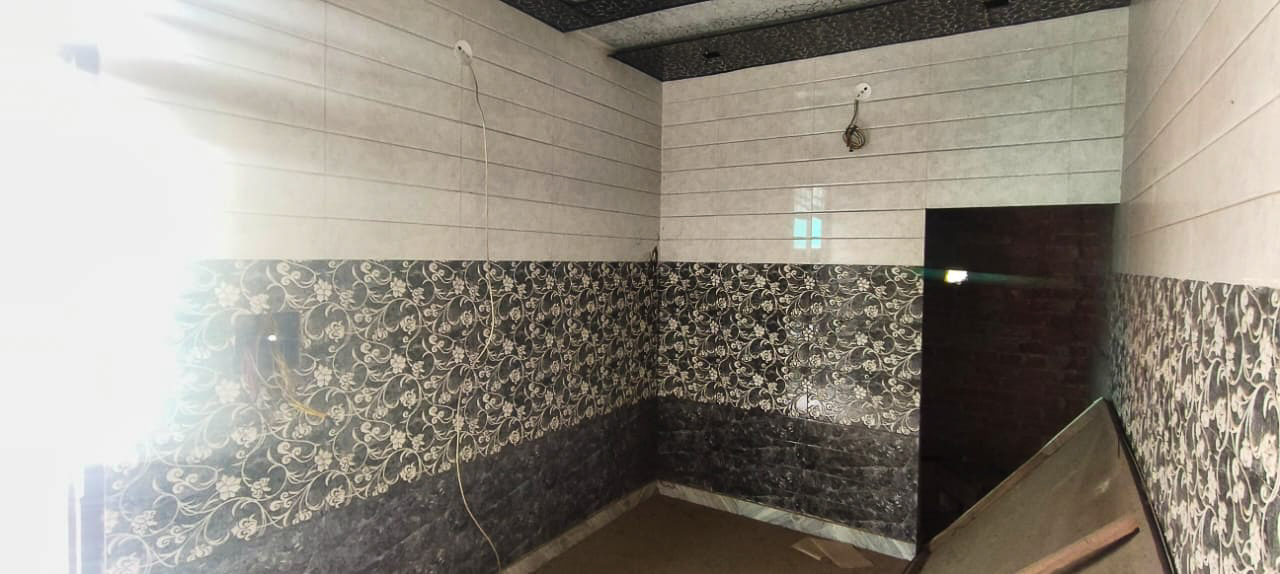1400 square feet Office for sale in IN FRONT OF RAM MANDIR New Delhi — photo 9