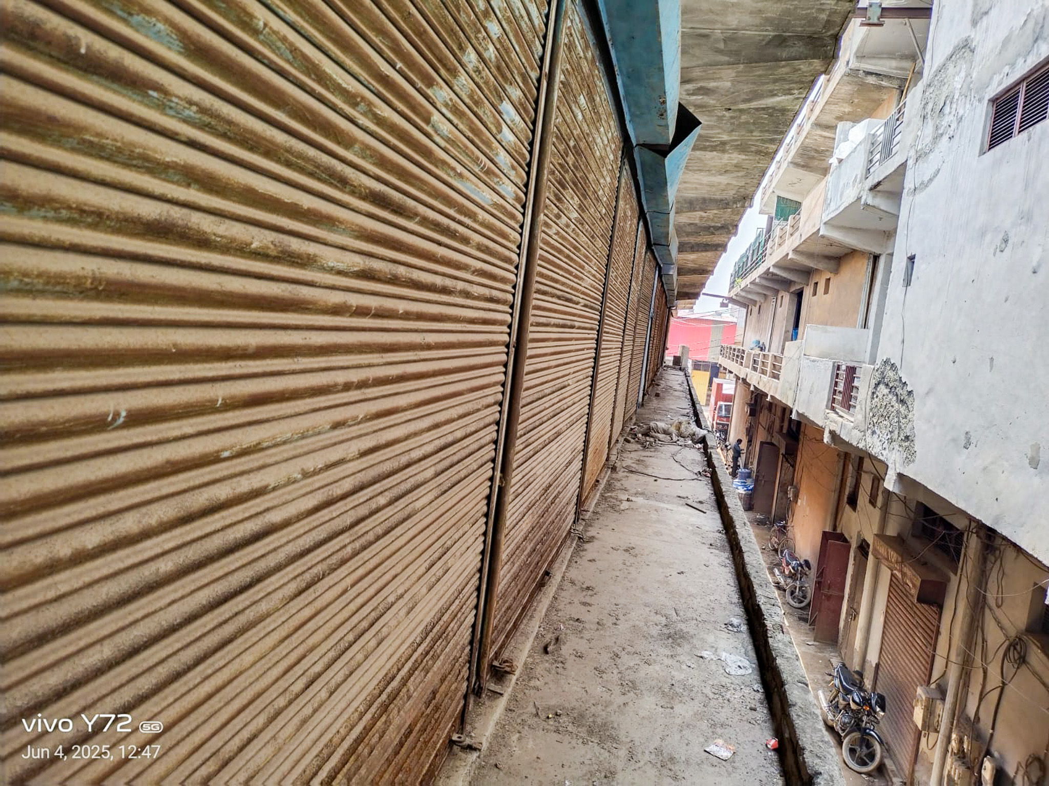 2509.5 square feet Shops for sale in Ghaziabad — photo 3