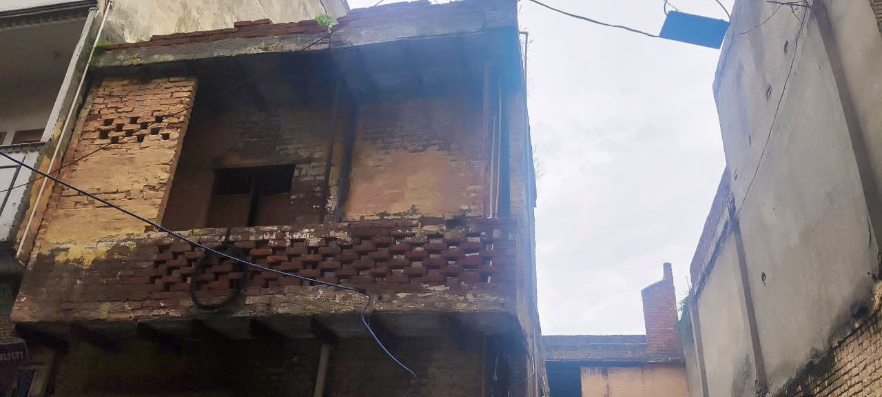 6 BHK Individual House for sale in NEAR KIDZEE SCHOOL New Delhi — photo 1