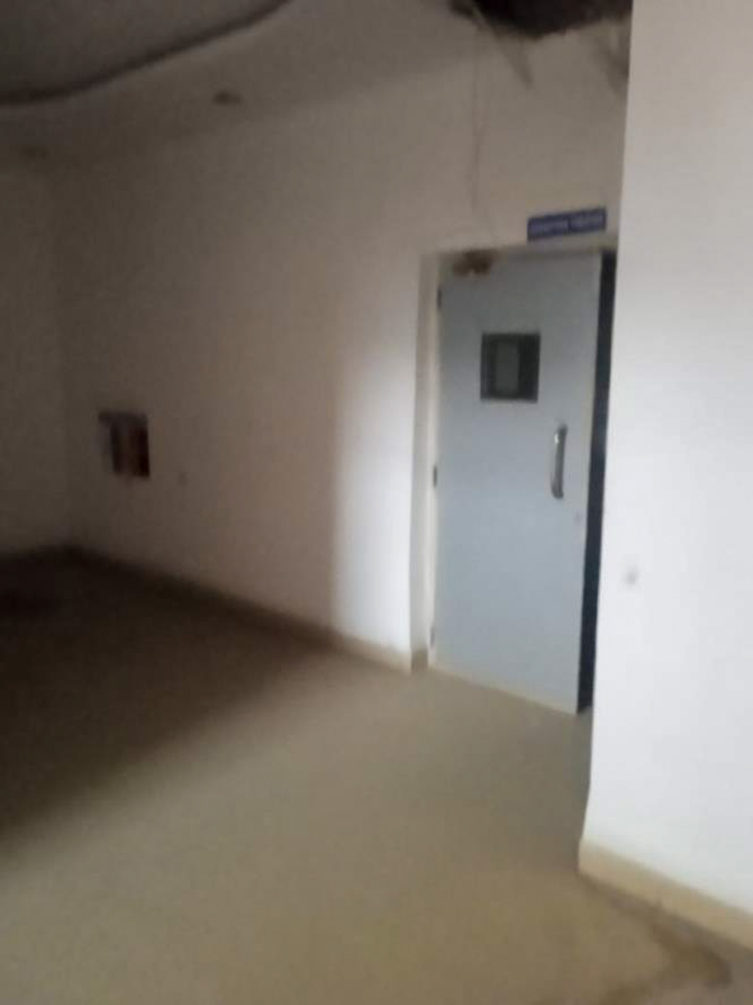Office for sale in Malhotra Hospital, Bhatoli Kalan, Baddi Baddi — photo 17