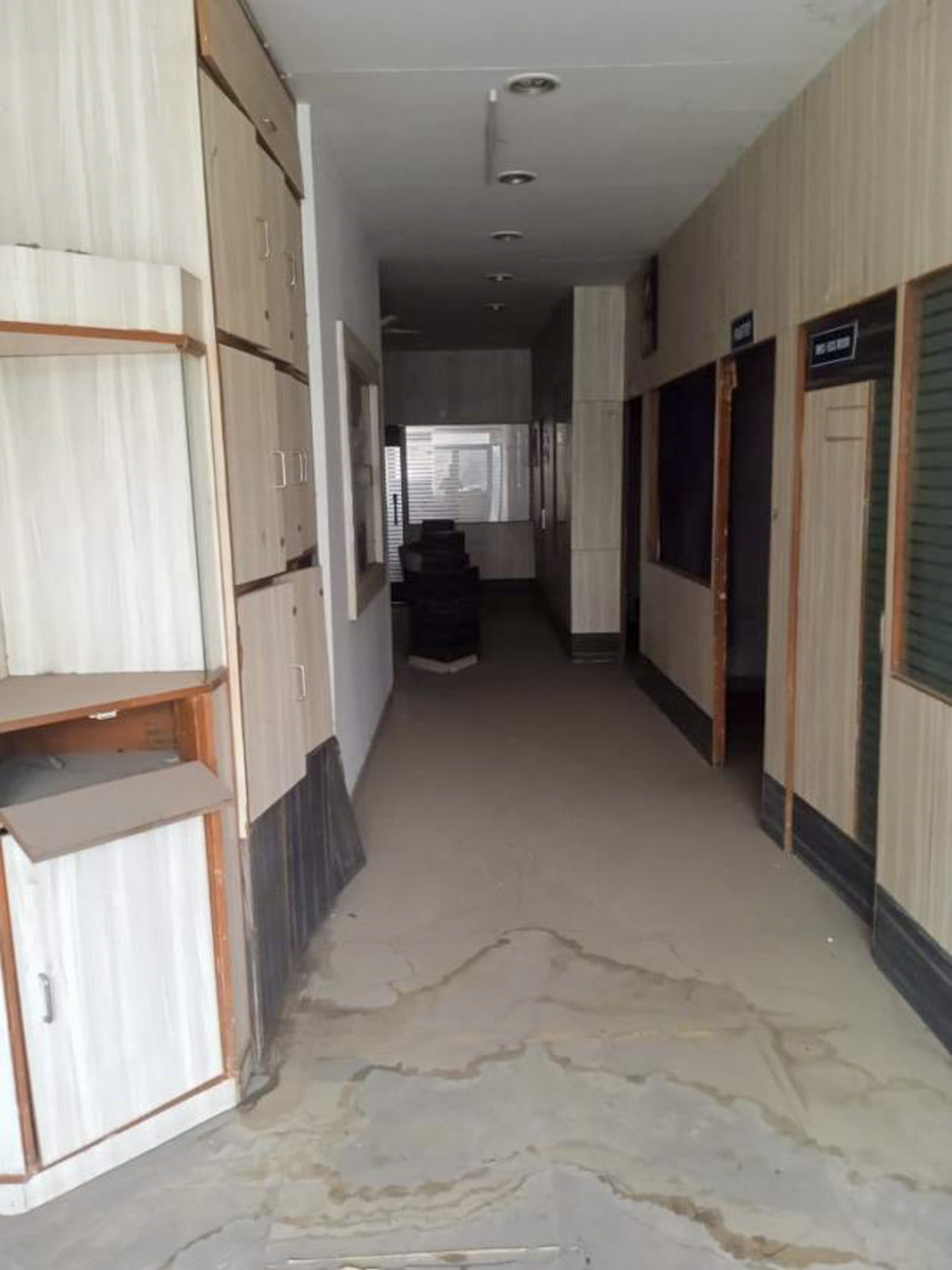 Office for sale in Malhotra Hospital, Bhatoli Kalan, Baddi Baddi — photo 1