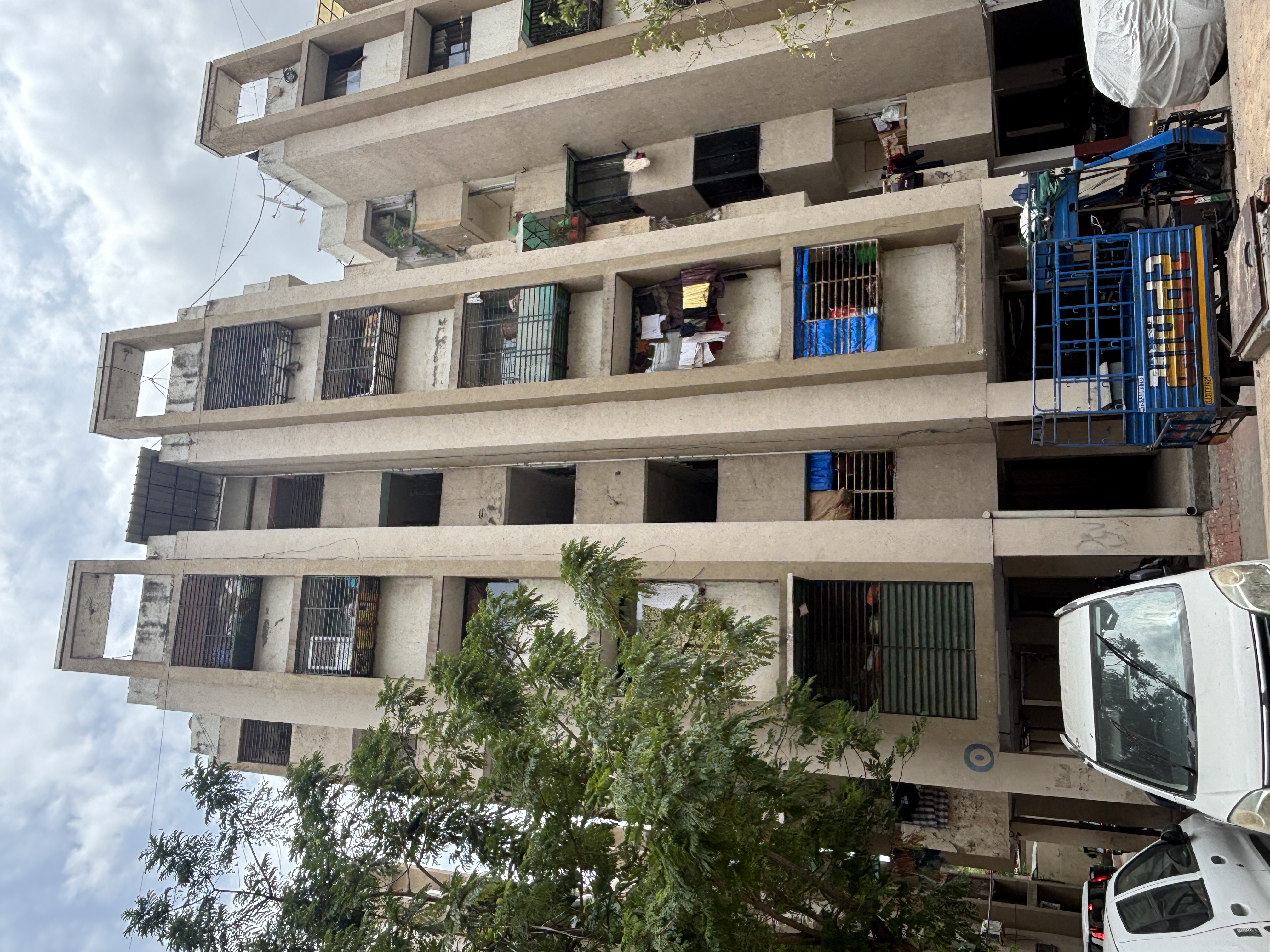 1 BHK Flat for sale in NAIYA APARTMENT, RAMOL, AHMEDABAD Ahmedabad — photo 2