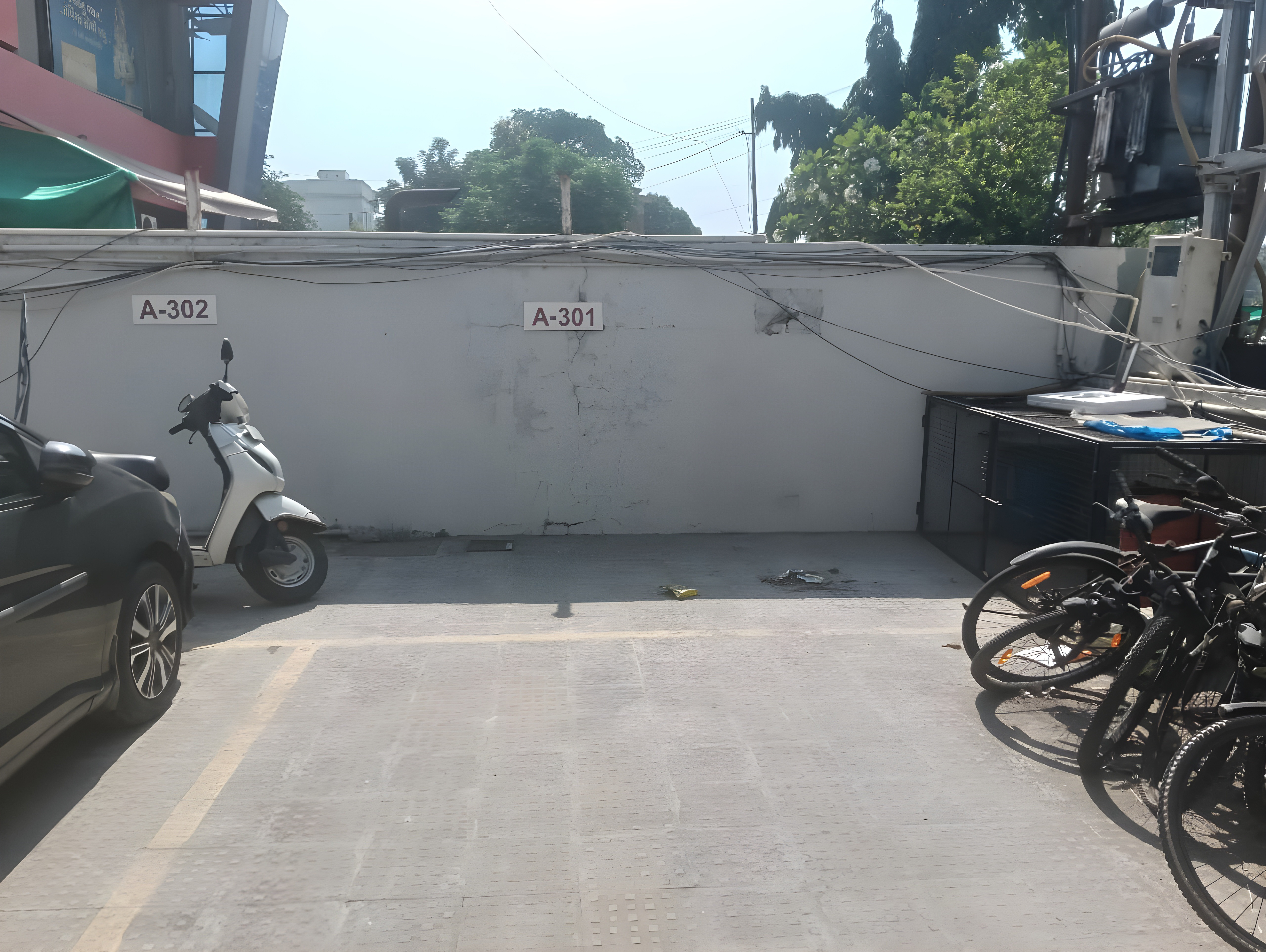 145.39 square meter Flat for sale in Bahubali circle manjalpur Vadodara — photo 1