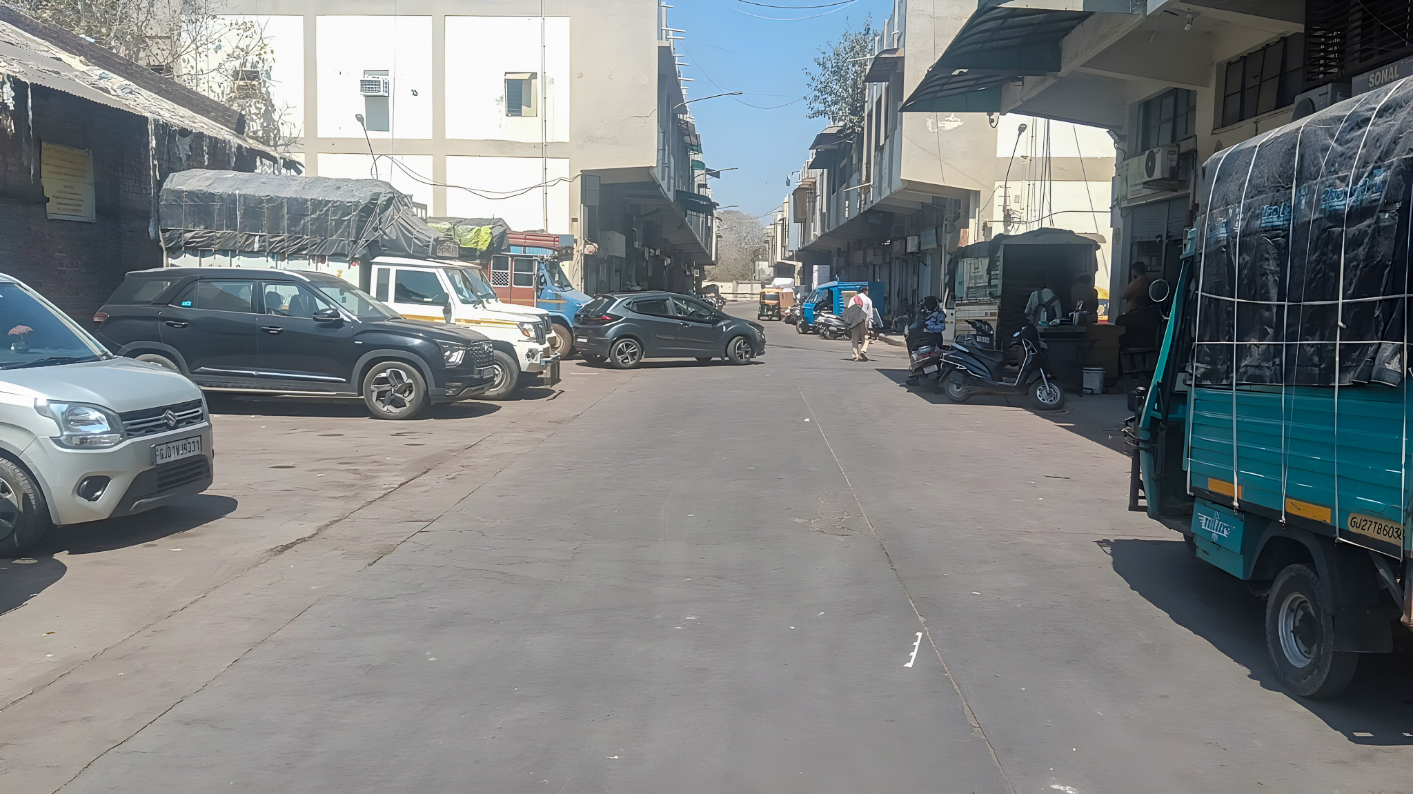 39.31 square meter Shops for sale in MADHAVPURA MARKET DARIYAPUR KAZIPUR AHMEDABAD Ahmedabad — photo 7