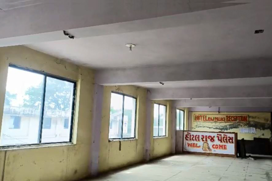 Shops for sale in Petlad Petlad — photo 8