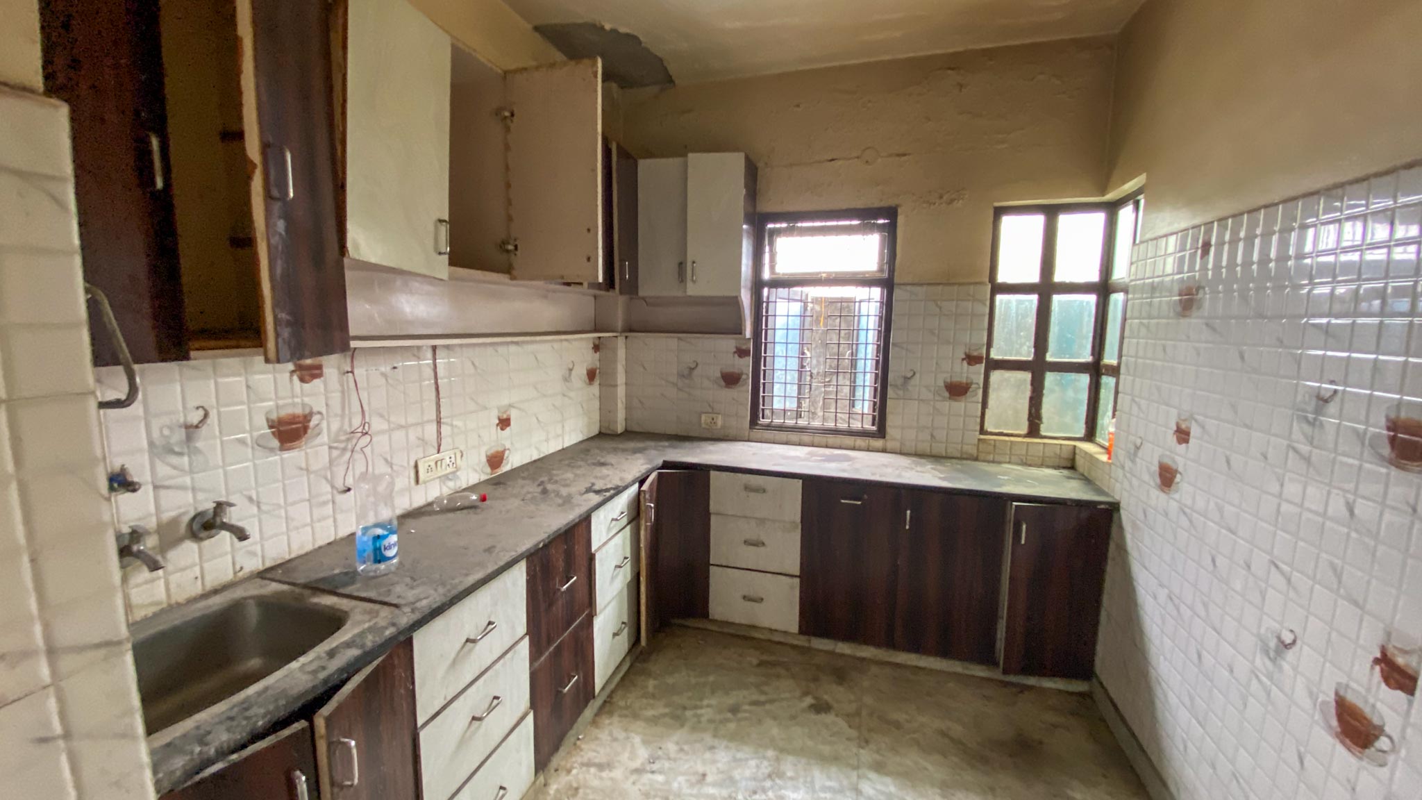 1350 square feet Flat for sale in Bhajanpura New Delhi — photo 6