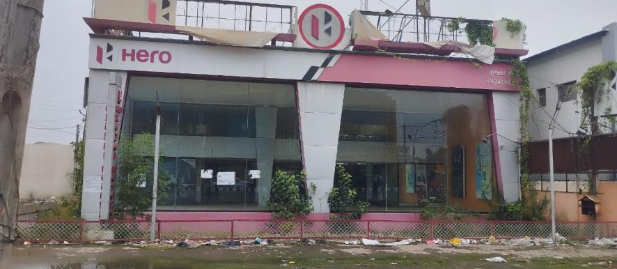 Godowns for sale in village Vavdi Bujarg Taluka Godhra Panchmahal Gujarat Godhra — photo 1