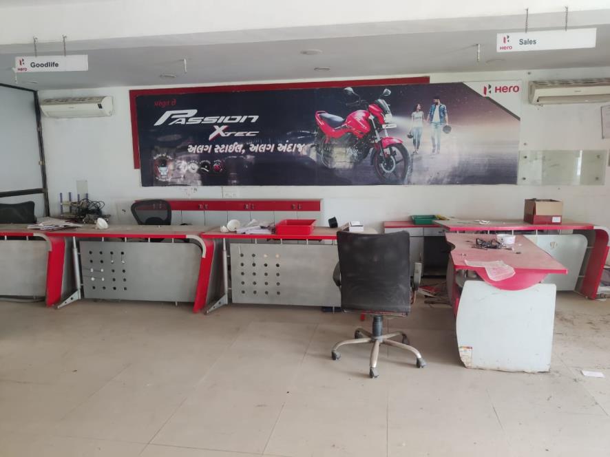 Godowns for sale in village Vavdi Bujarg Taluka Godhra Panchmahal Gujarat Godhra — photo 15
