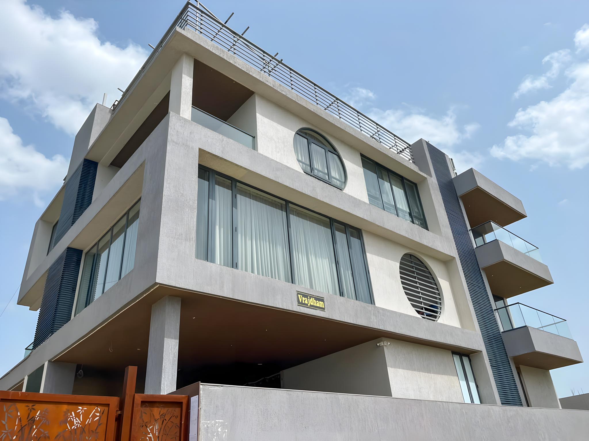 280 square meter Individual House for sale in Godhra Godhra — photo 9