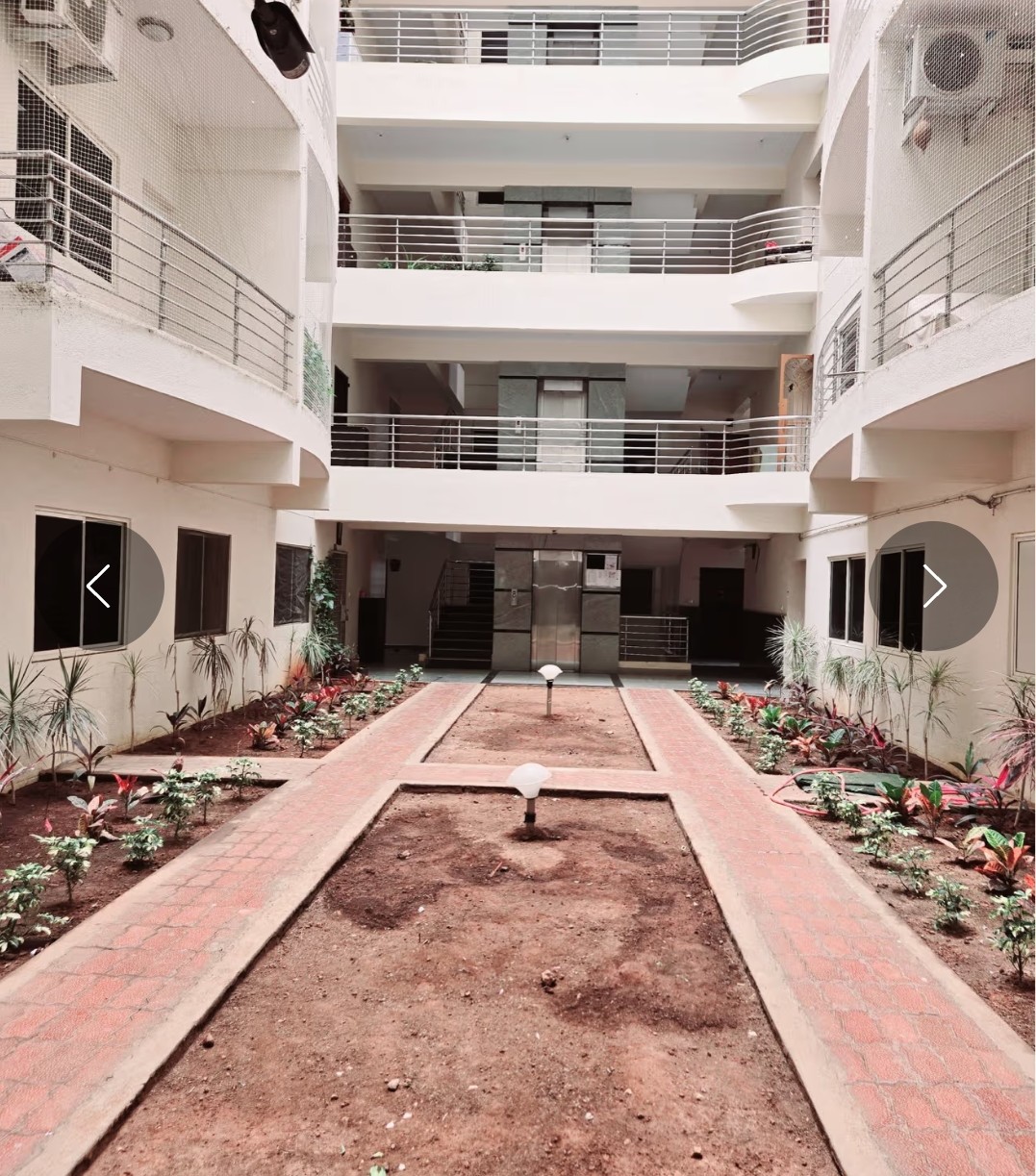 1300 square feet Flat for sale in Bengaluru — photo 2