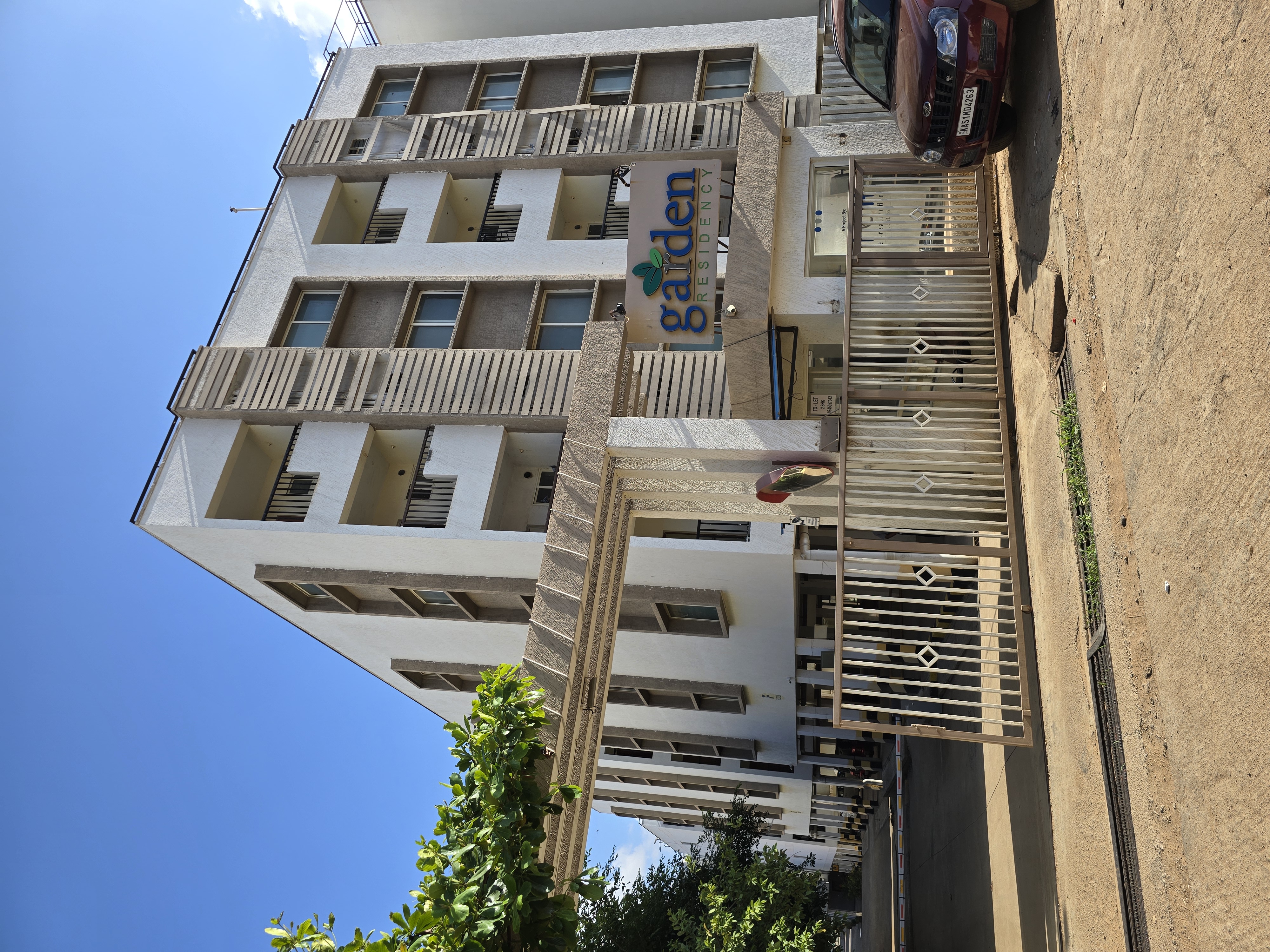 1089 square feet Flat for sale in Bengaluru — photo 1
