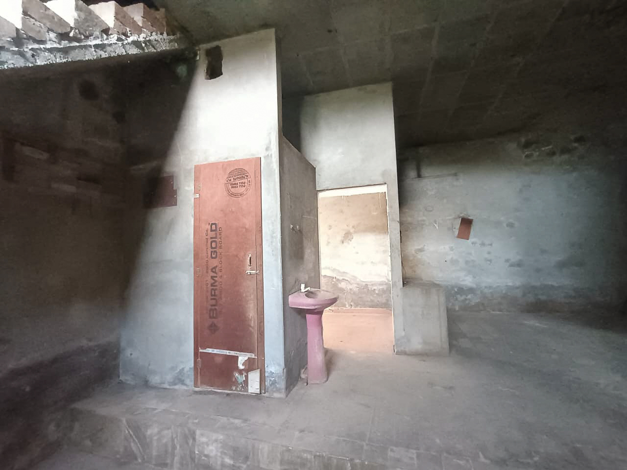 135 square yard Shops for sale in M/S JAI BALAJI TRADERS, SINGLA MARKET, DHANNU MAL STREET, NEAR RAILWAY LINES, KOTKAPURA. Kotkapura — photo 8