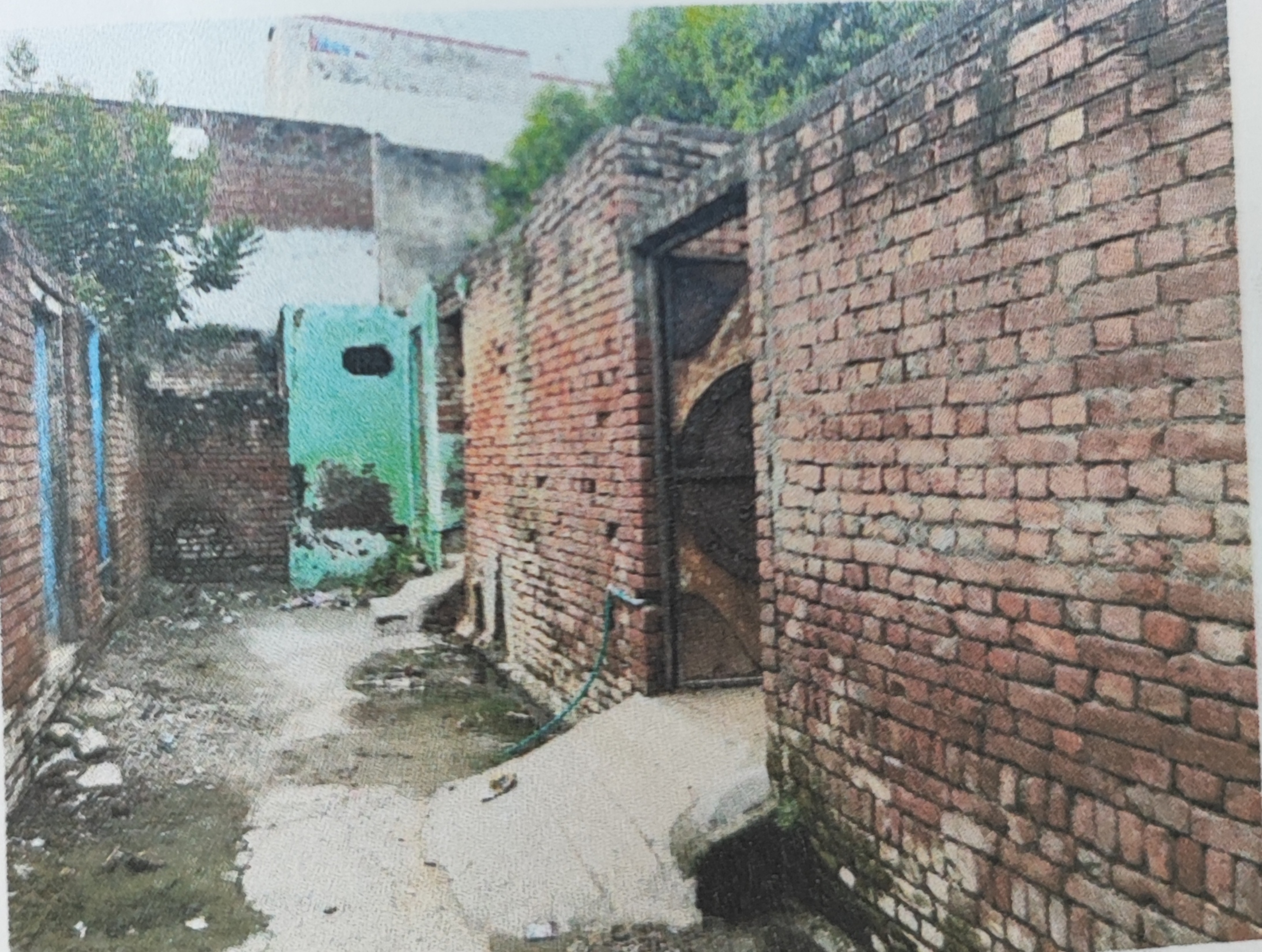83.67 square meter Individual House for sale in Kairana