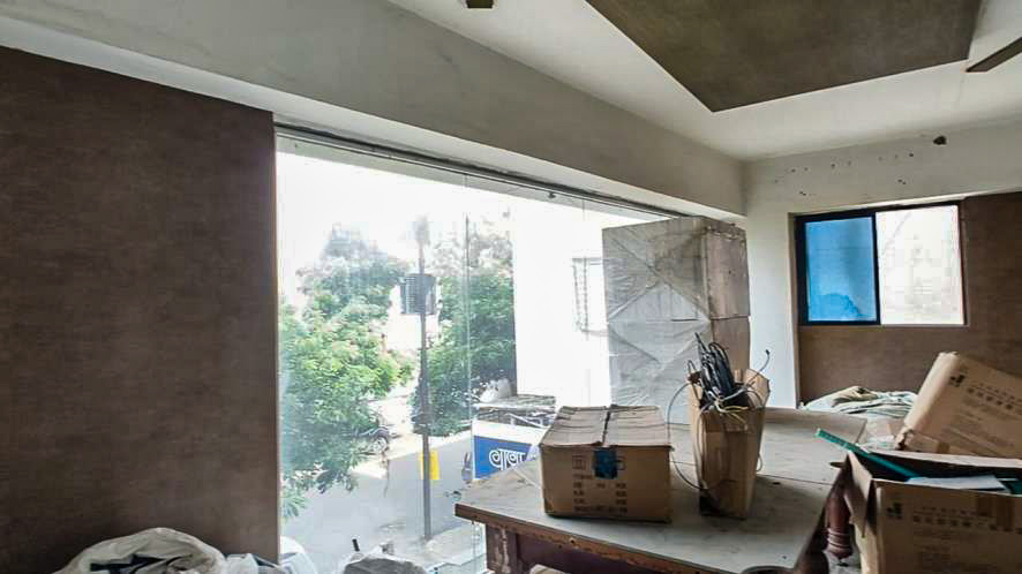 268.4 square feet Office for sale in NA Surat — photo 2