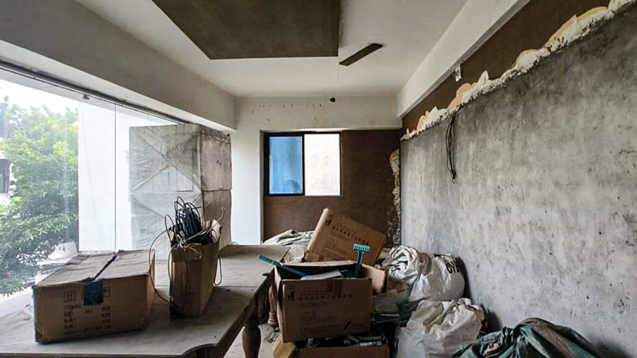268.4 square feet Office for sale in NA Surat — photo 5
