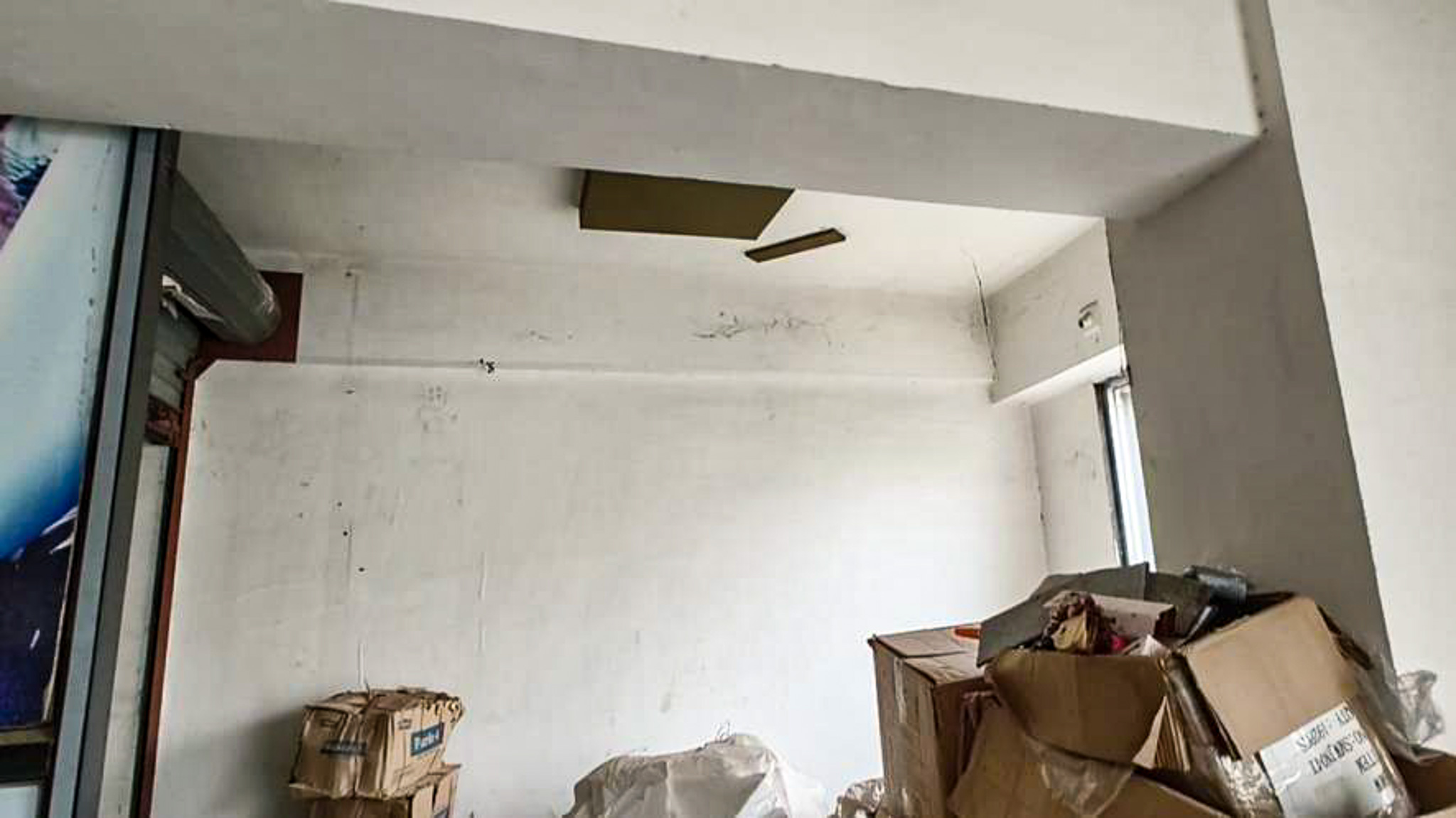 268.4 square feet Office for sale in NA Surat — photo 8
