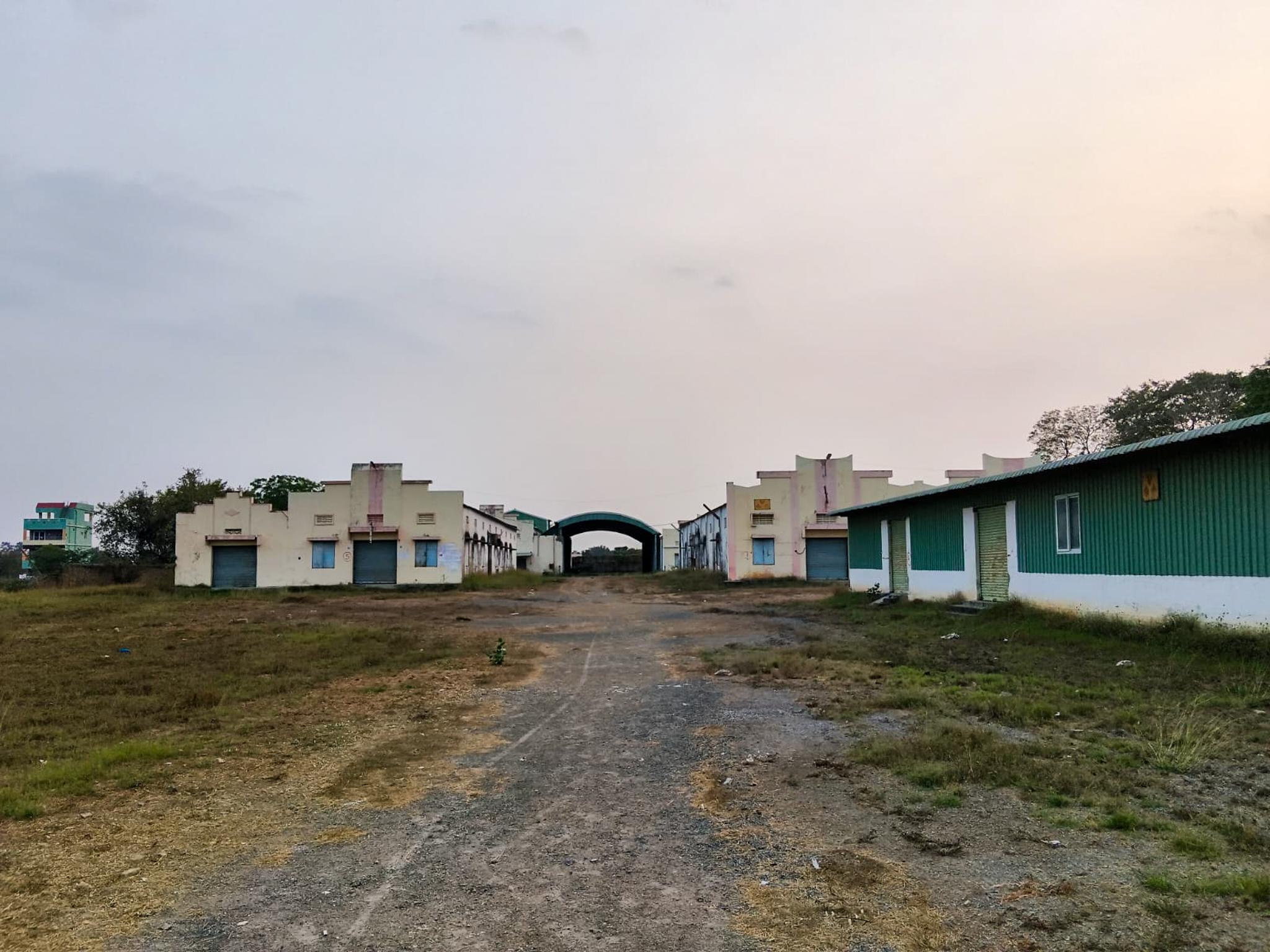 16891.6 square yard Godowns for sale in Nallapadu, Guntur Guntur — photo 2