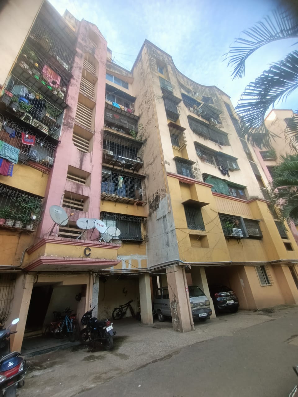 Flat for sale in Mumbai — photo 1