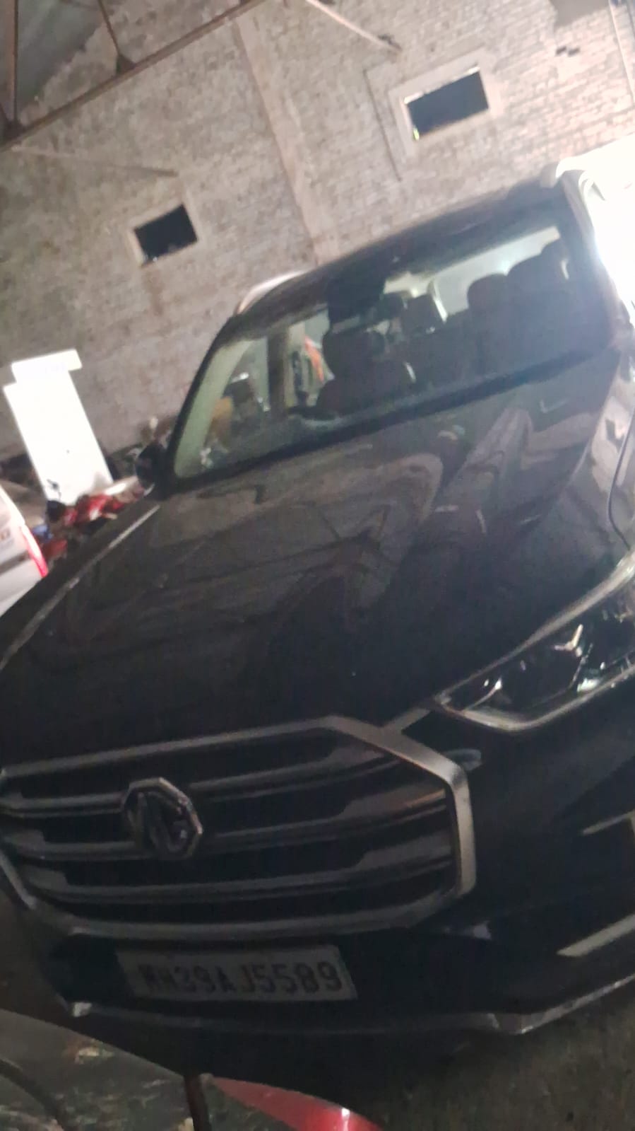 2023 MG Gloster Savvy 6-Seater 4x4 SUV 3 years for sale in JALGAON Jalgaon — photo 8