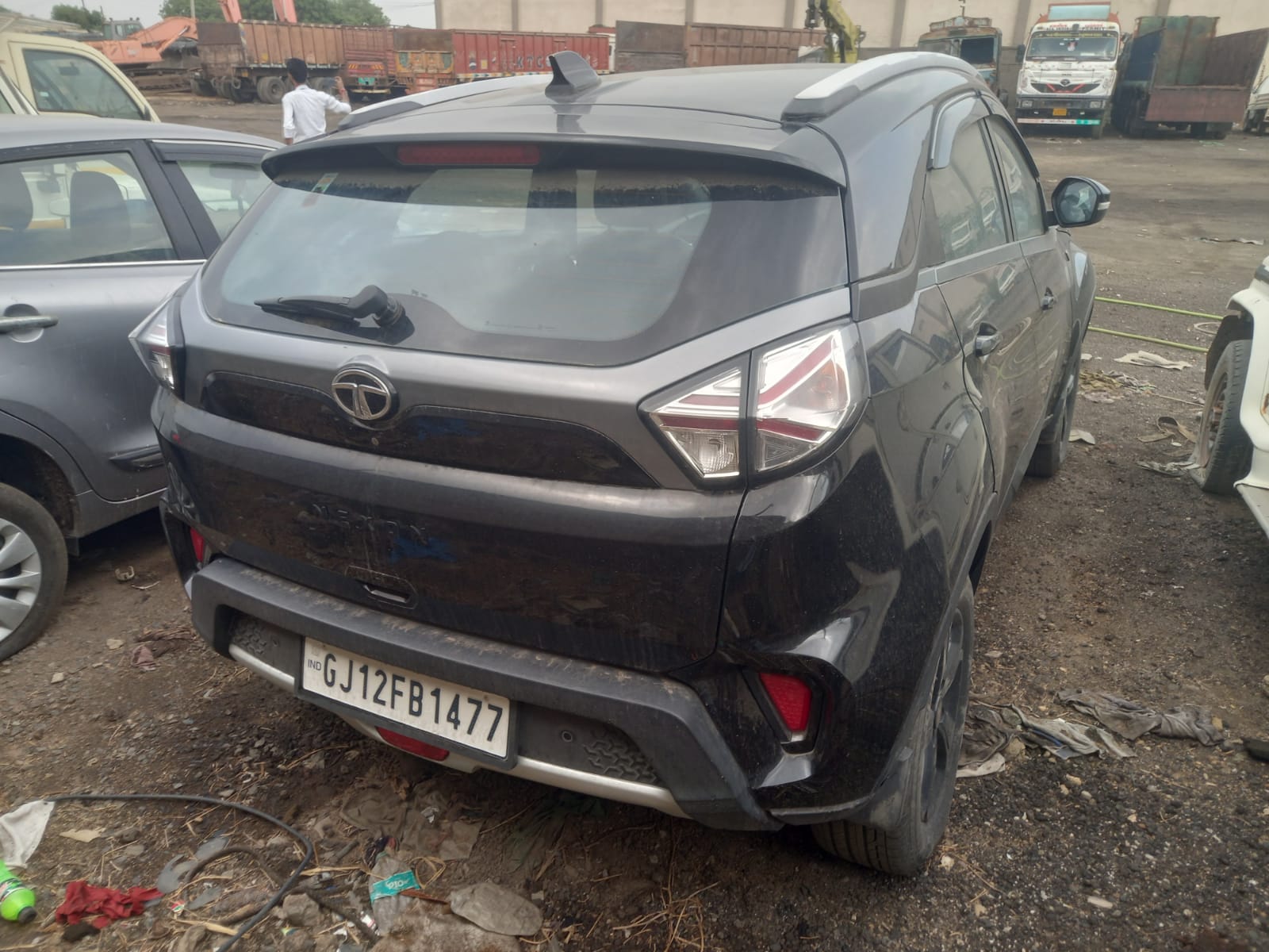 2022 Tata Nexon XZ+ Petrol MT SUV 4 years for sale in Ashapura Parking Yard Gandhidham — photo 2