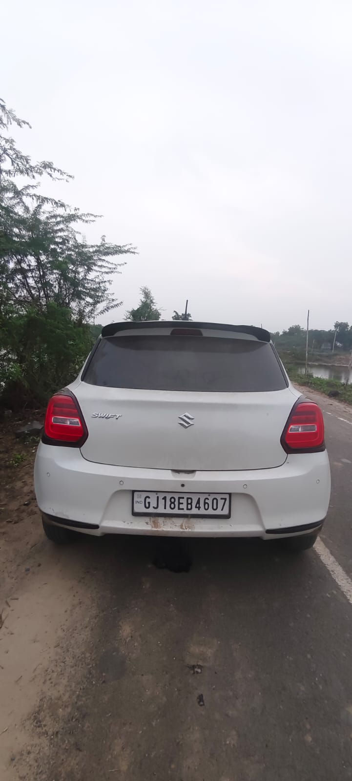 2024 Maruti Suzuki Swift VXi Hatchback 2 years for sale in Vishal Parking Ahmedabad — photo 2