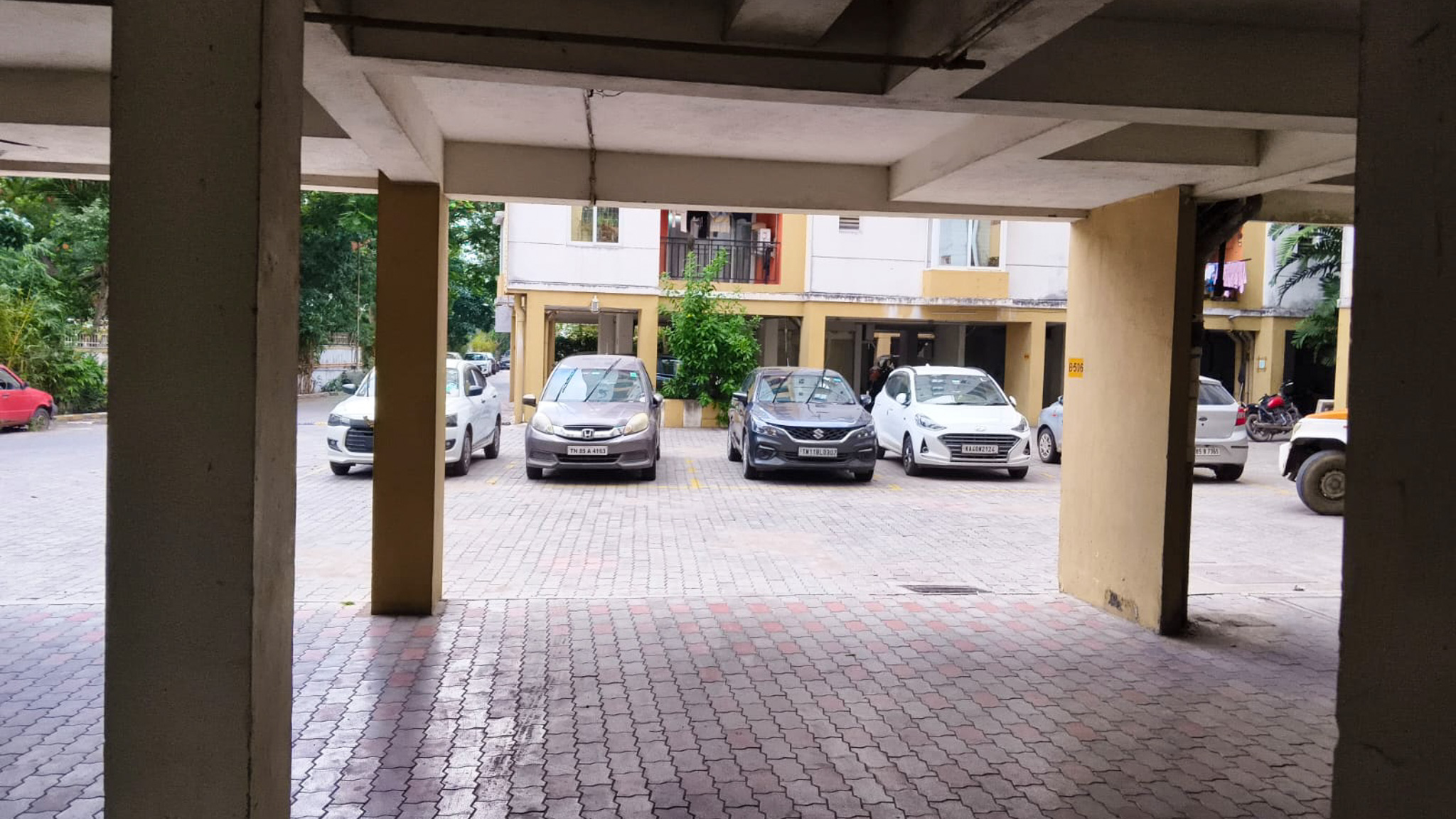 3 BHK Flat for sale in THE ROYAL CASTLE, THIRUMUDIVAKKAM Chennai — photo 5